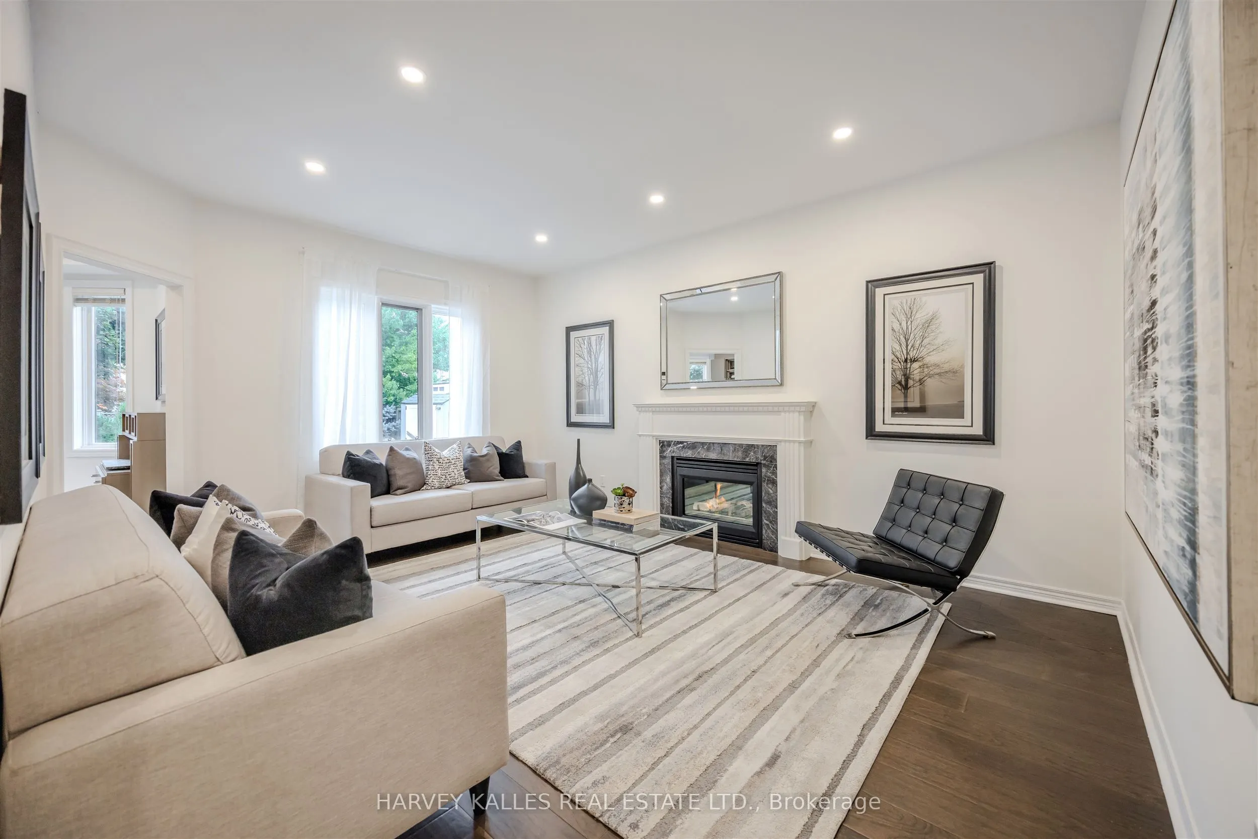 94 Sutcliffe Crescent