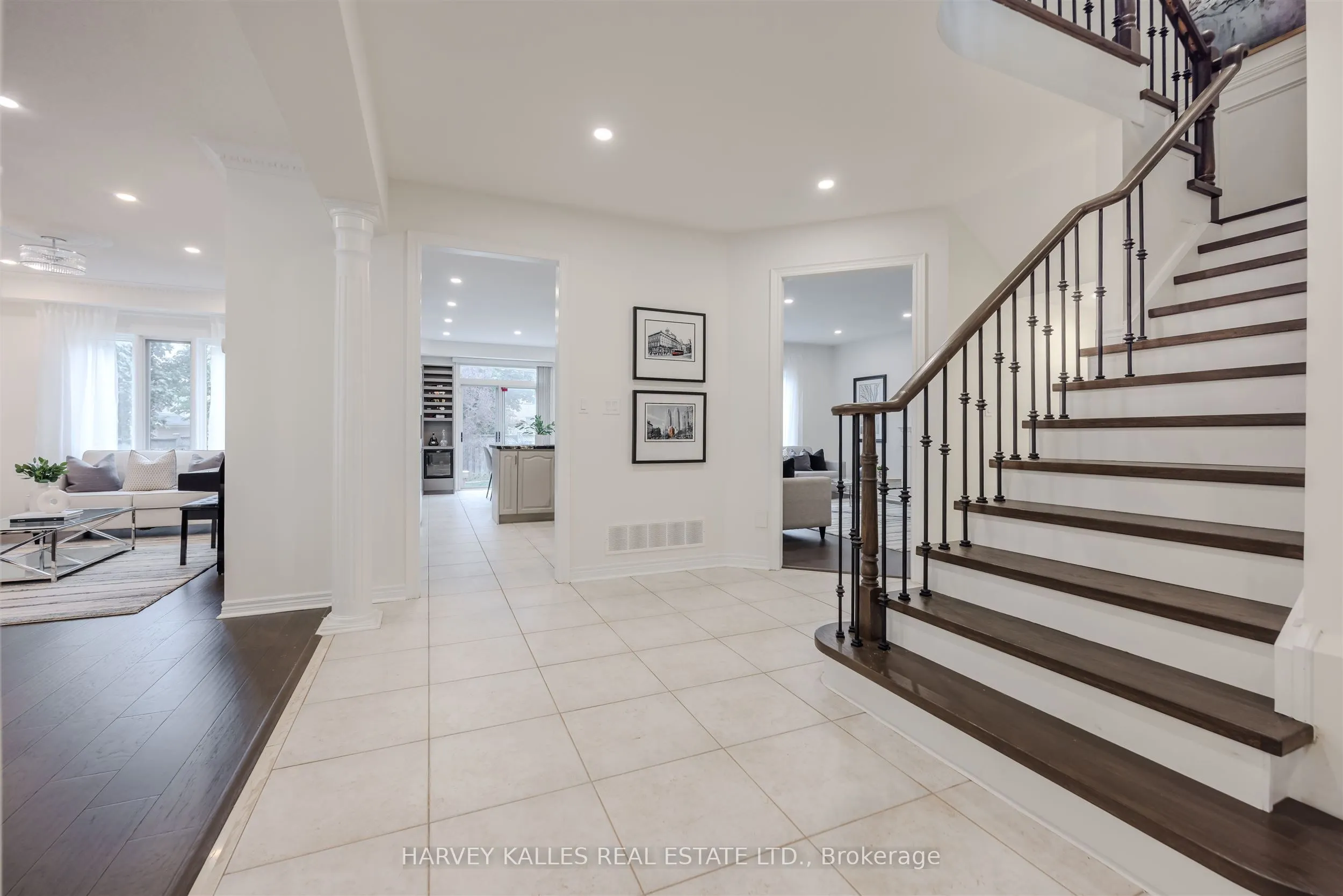 94 Sutcliffe Crescent
