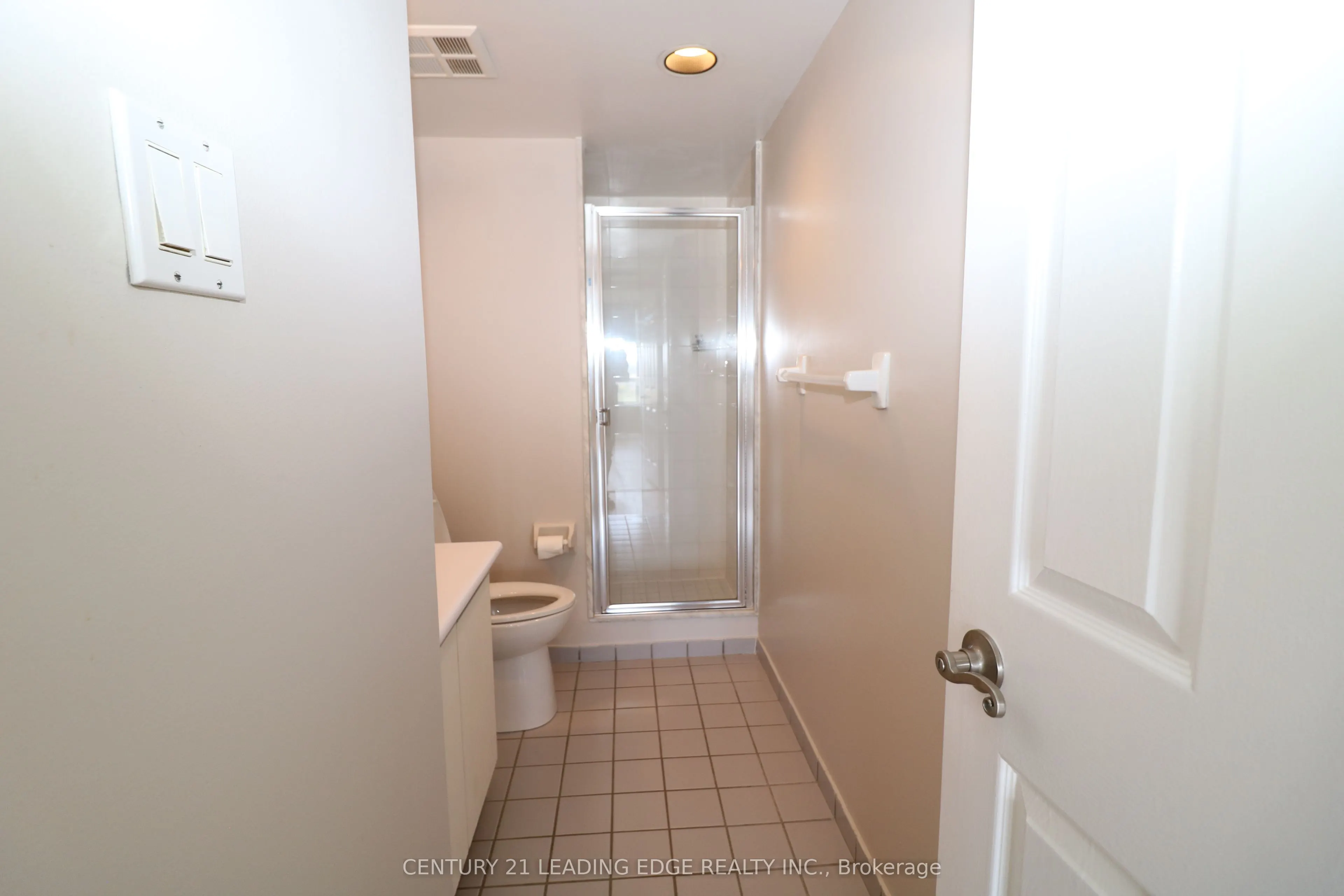 8501 BAYVIEW Avenue, #1206