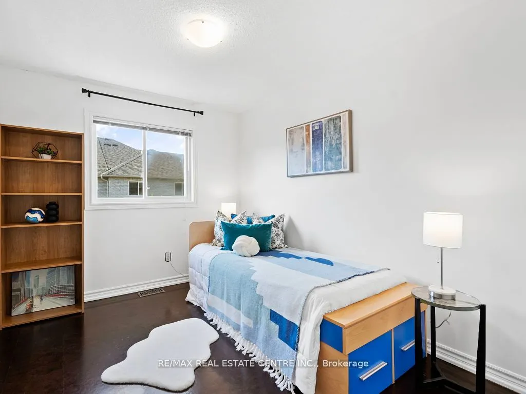 27 Martell Gate