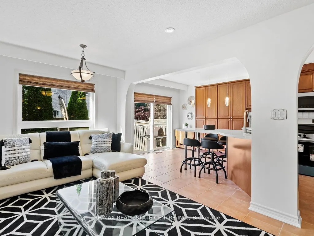 27 Martell Gate