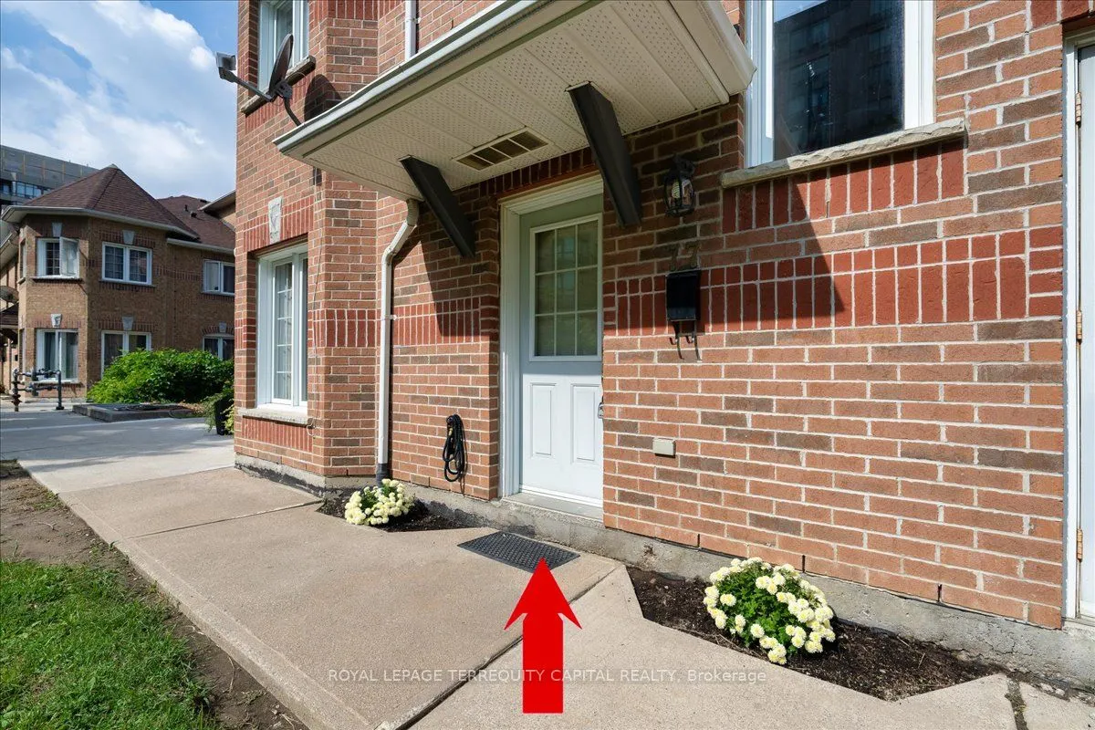 151 Townsgate Drive, #77