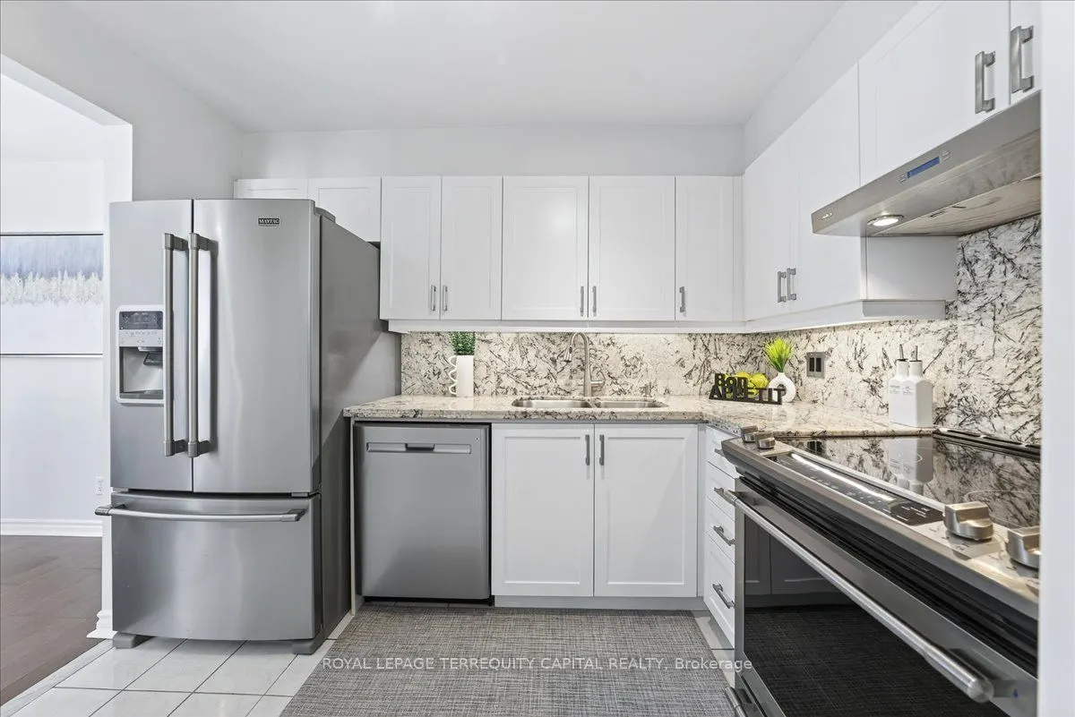151 Townsgate Drive, #77