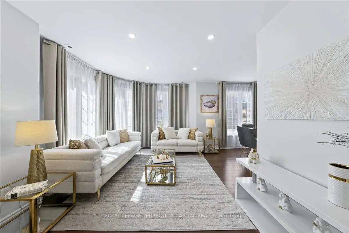 151 Townsgate Drive, #77