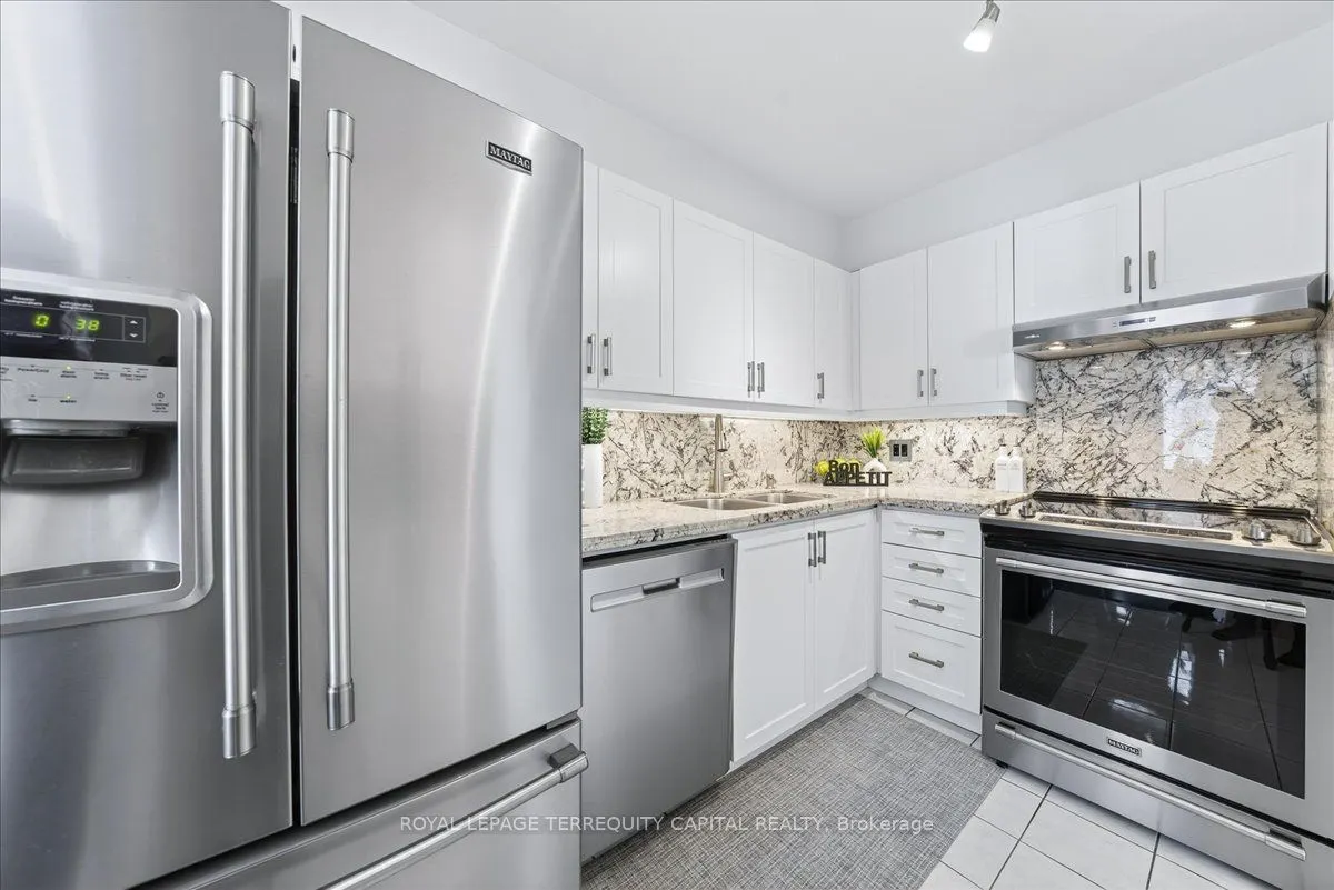 151 Townsgate Drive, #77