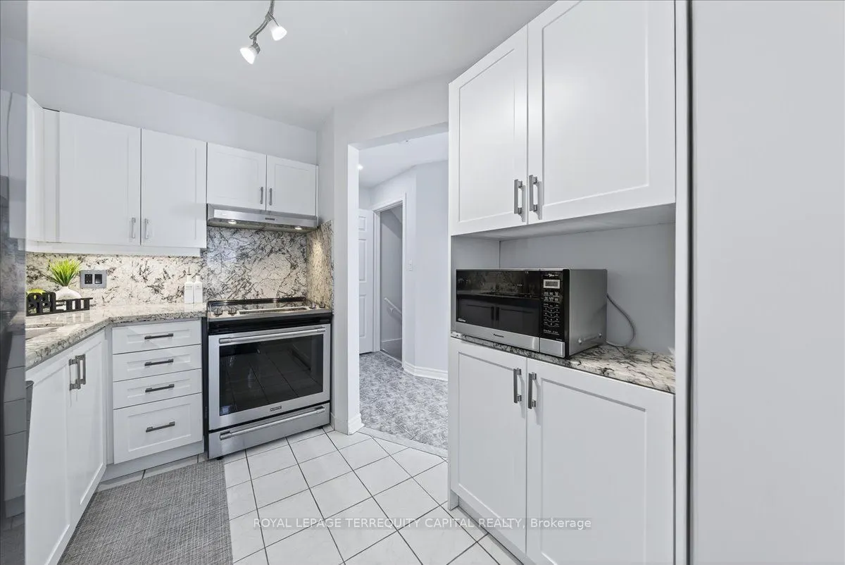 151 Townsgate Drive, #77