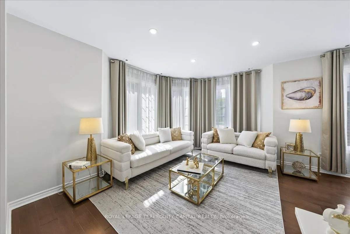 151 Townsgate Drive, #77