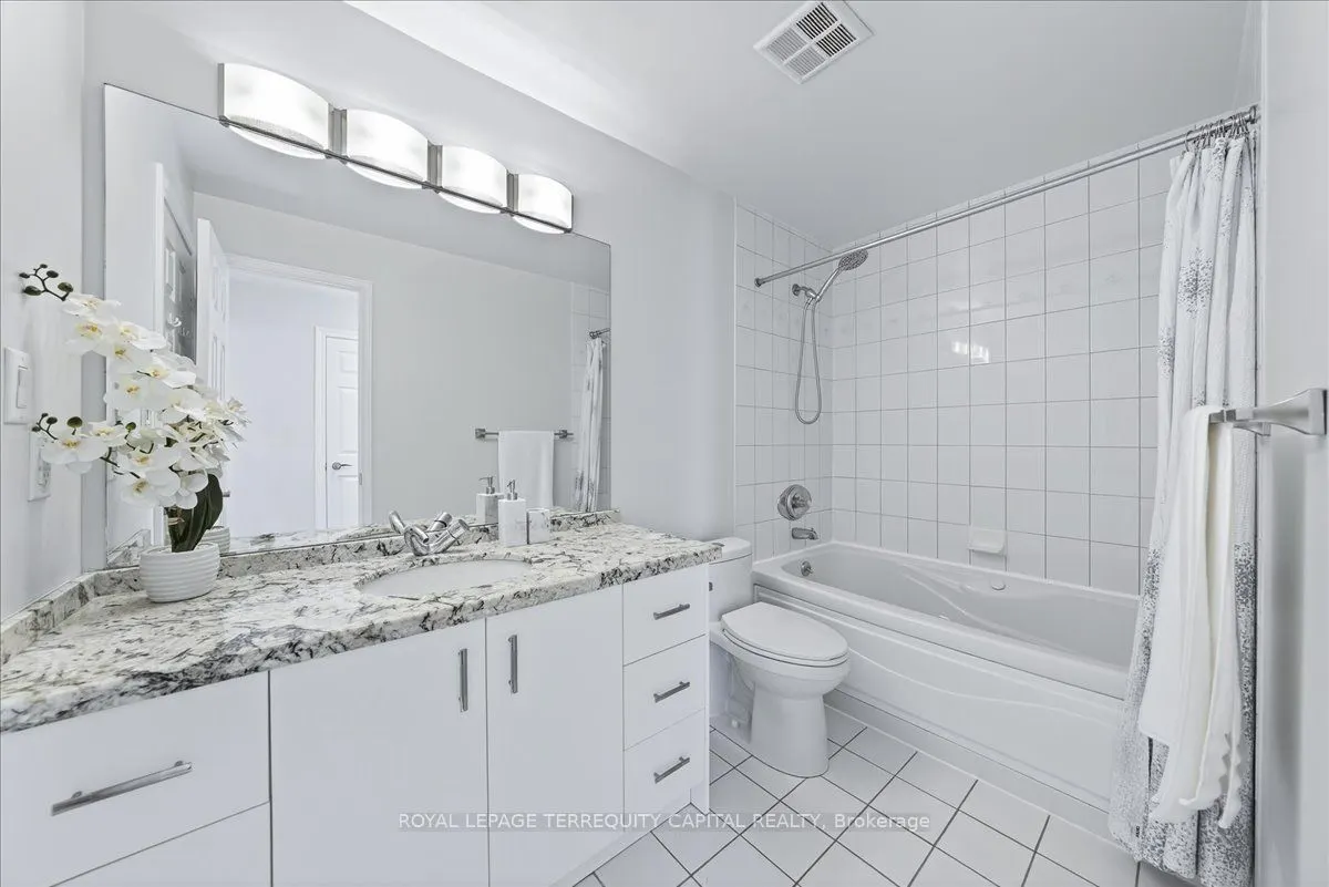 151 Townsgate Drive, #77