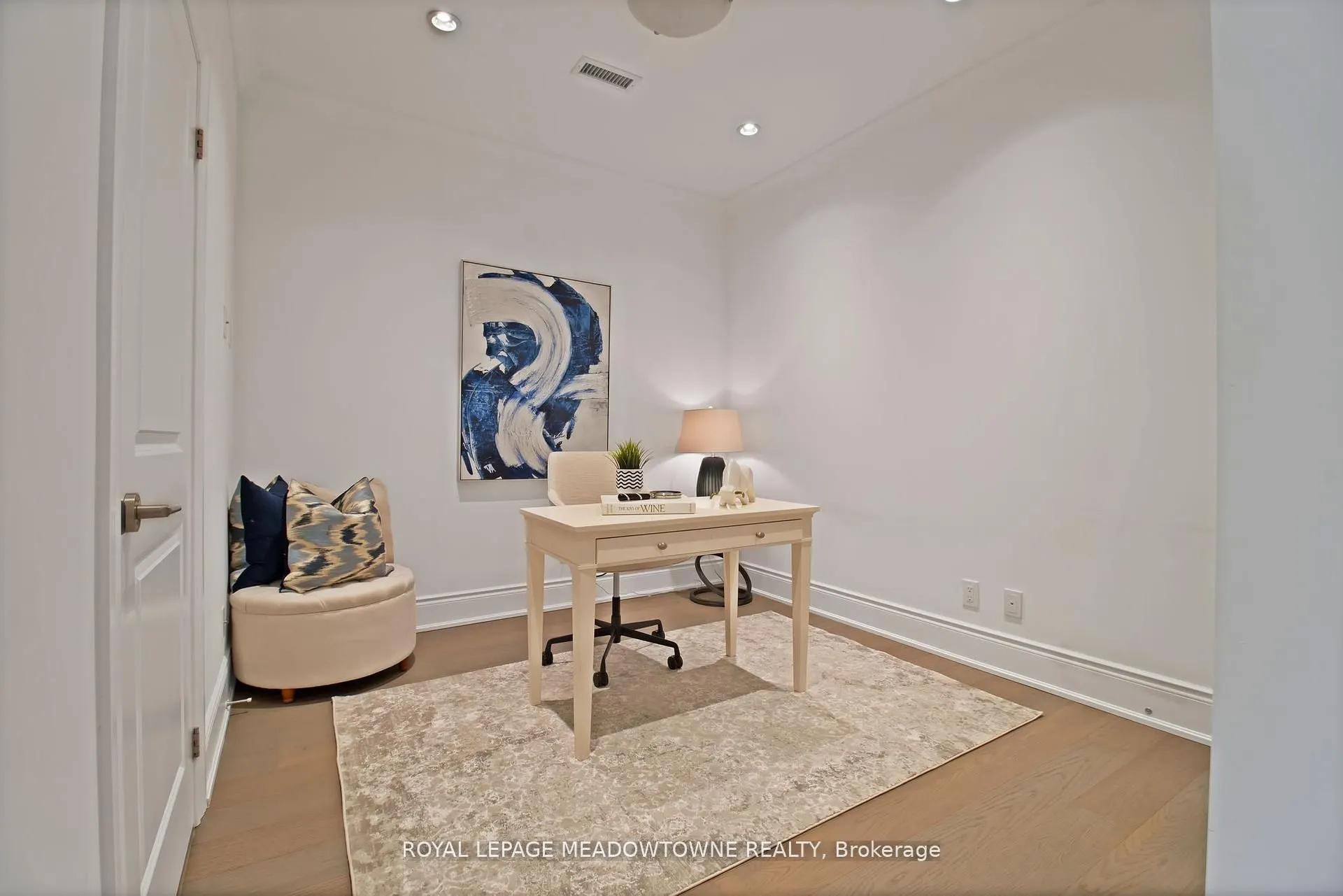 10360 Islington Avenue, #301