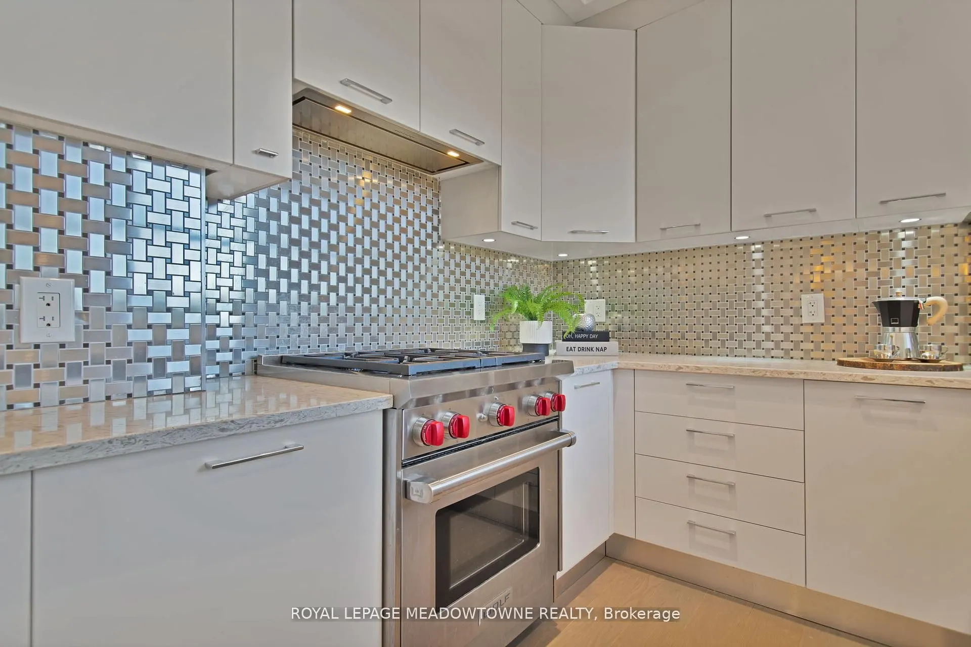 10360 Islington Avenue, #301