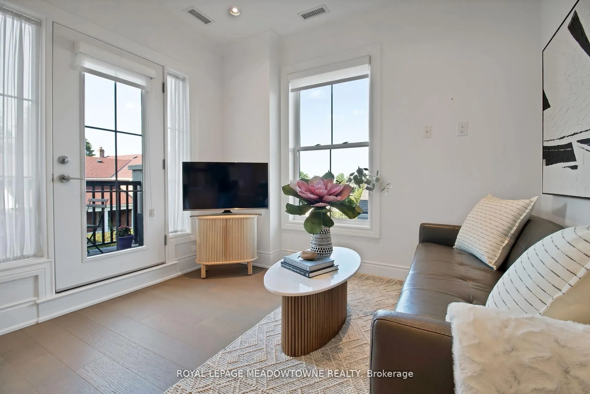 10360 Islington Avenue, #301