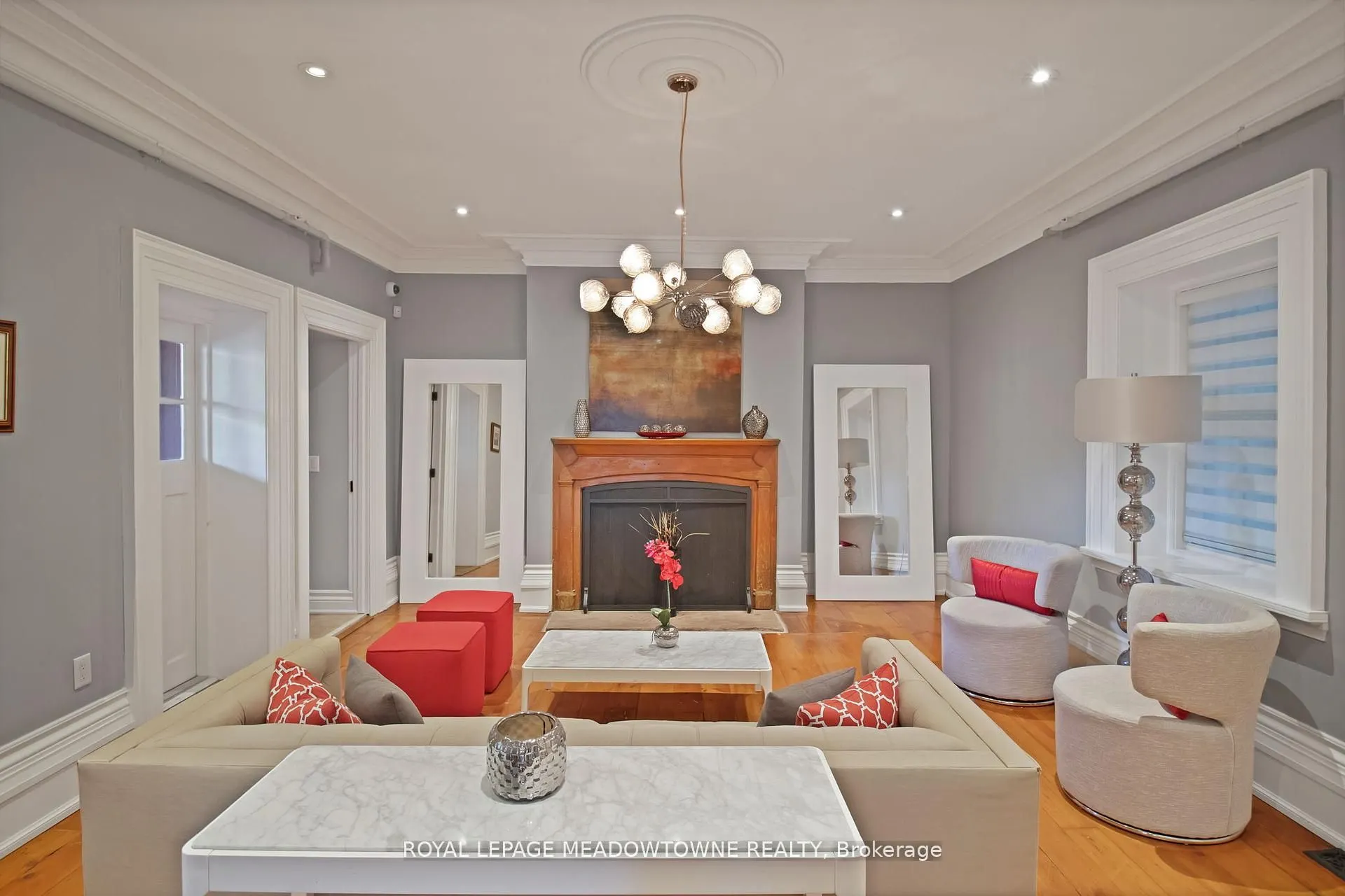 10360 Islington Avenue, #301