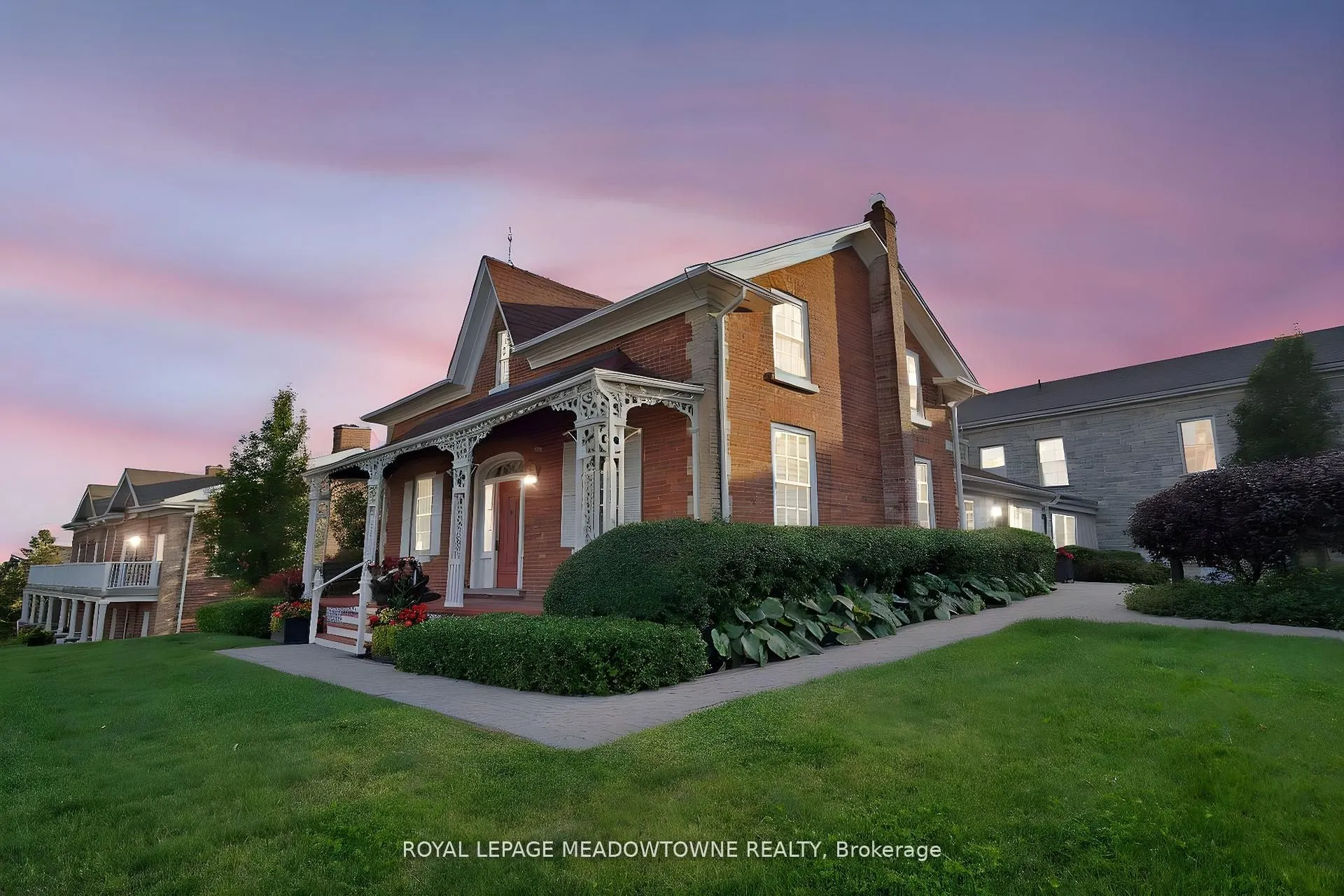 10360 Islington Avenue, #301