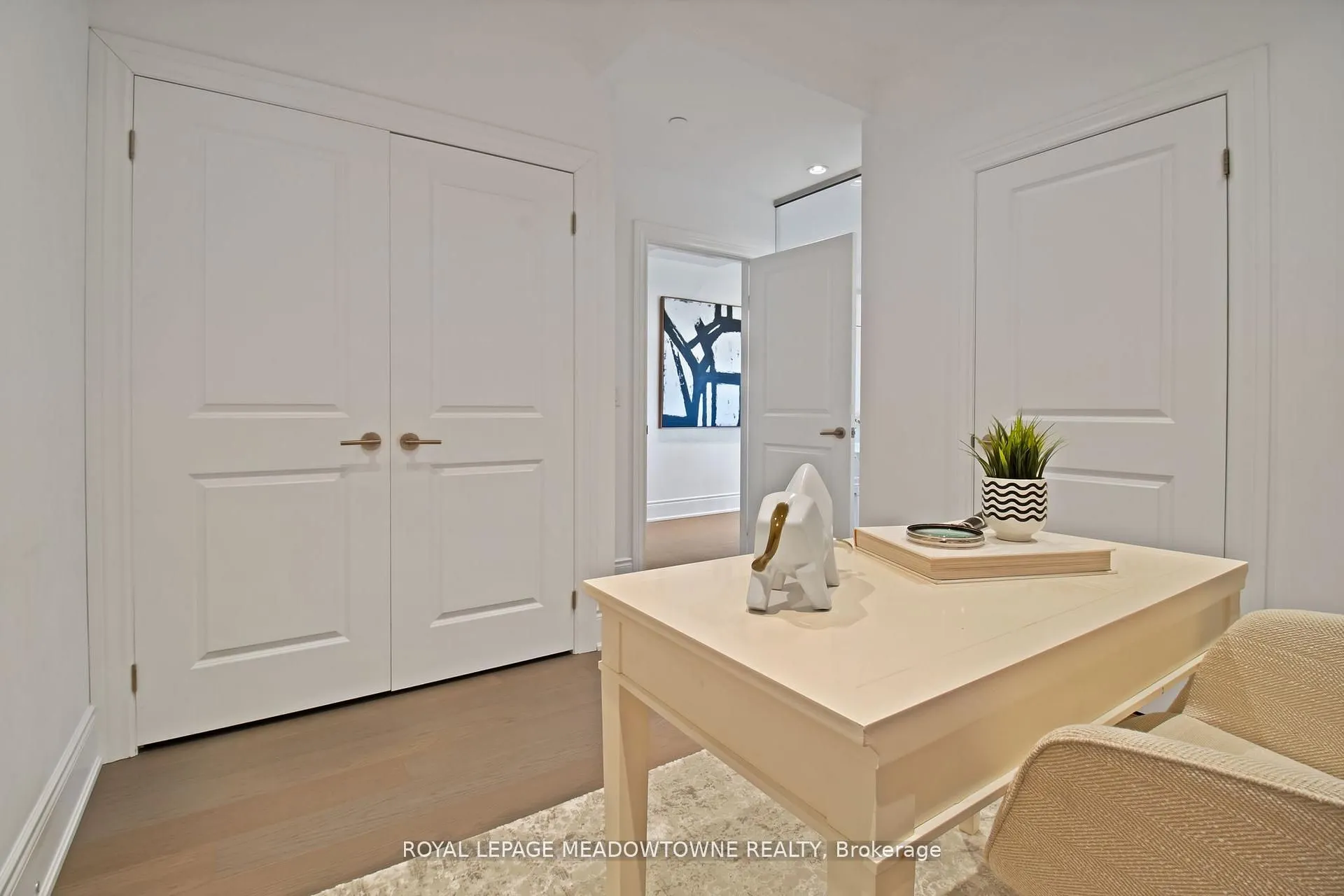 10360 Islington Avenue, #301