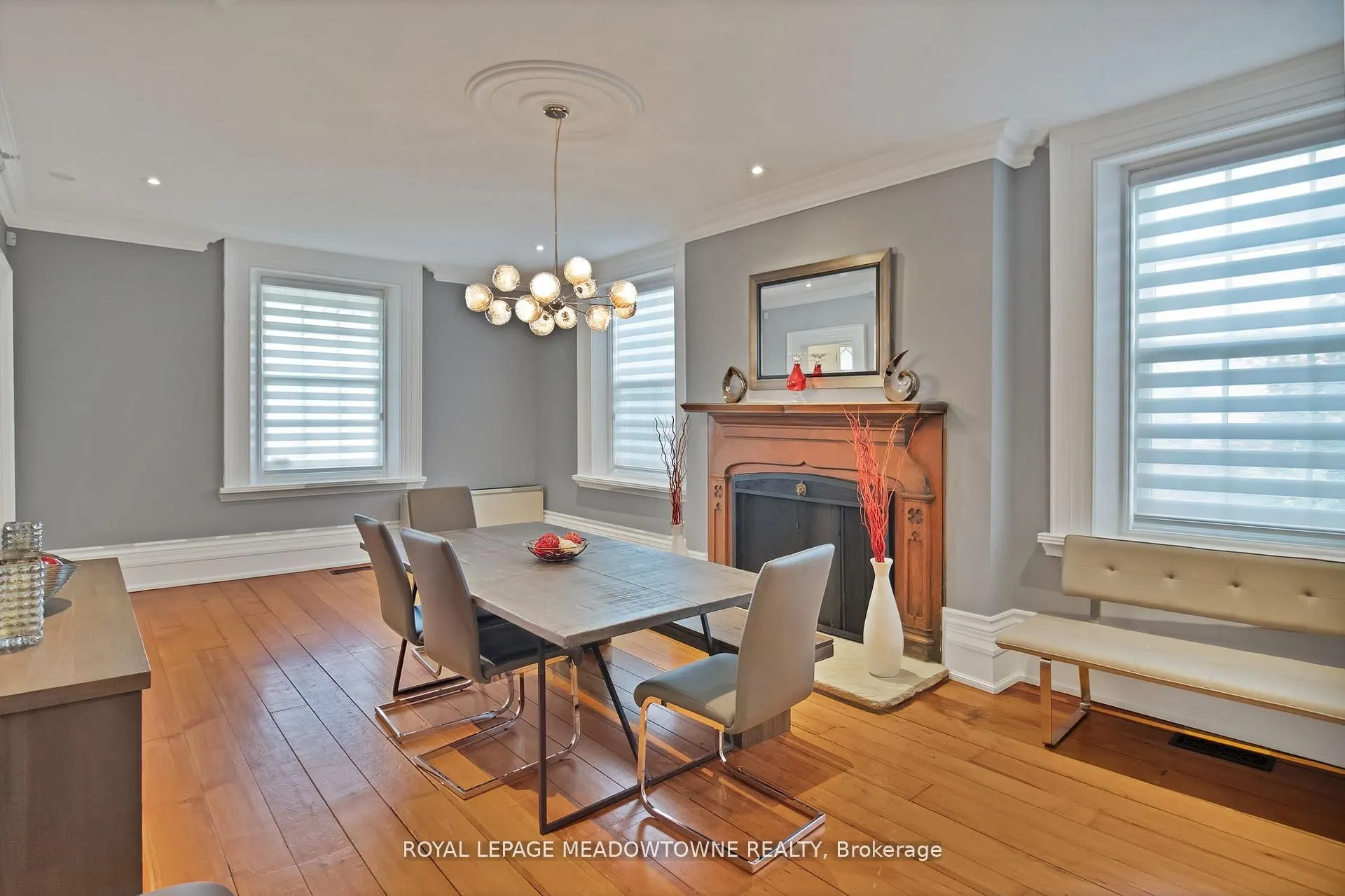 10360 Islington Avenue, #301