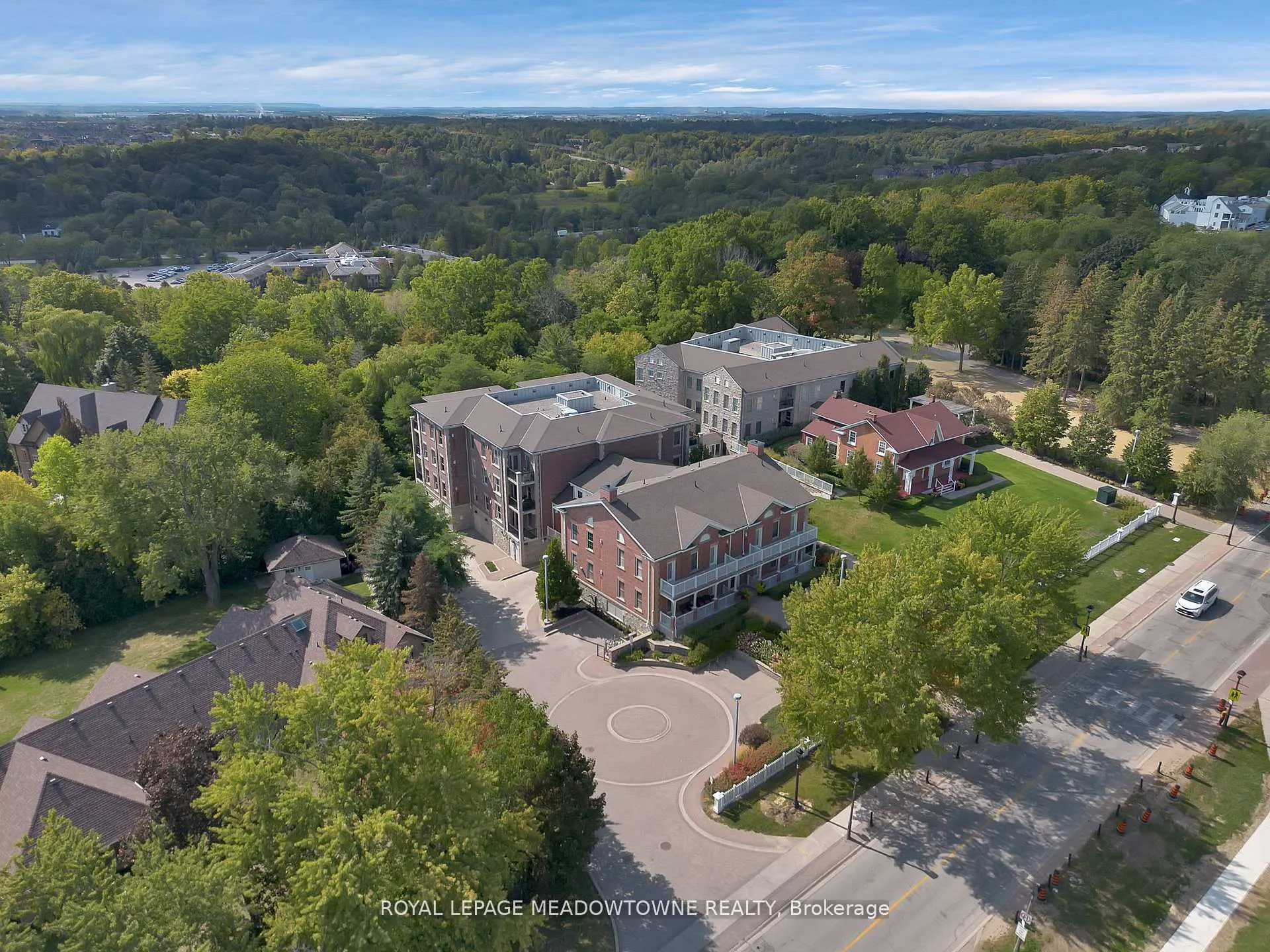 10360 Islington Avenue, #301