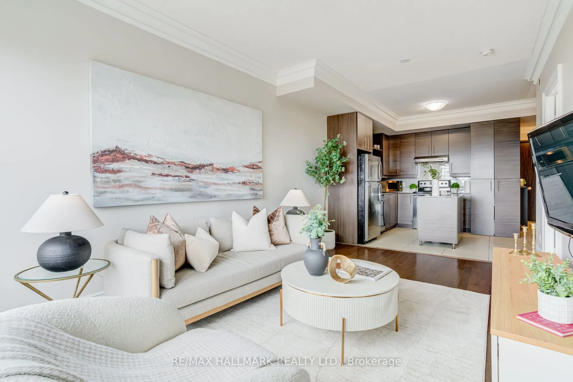 325 South Park Road, #Rg15