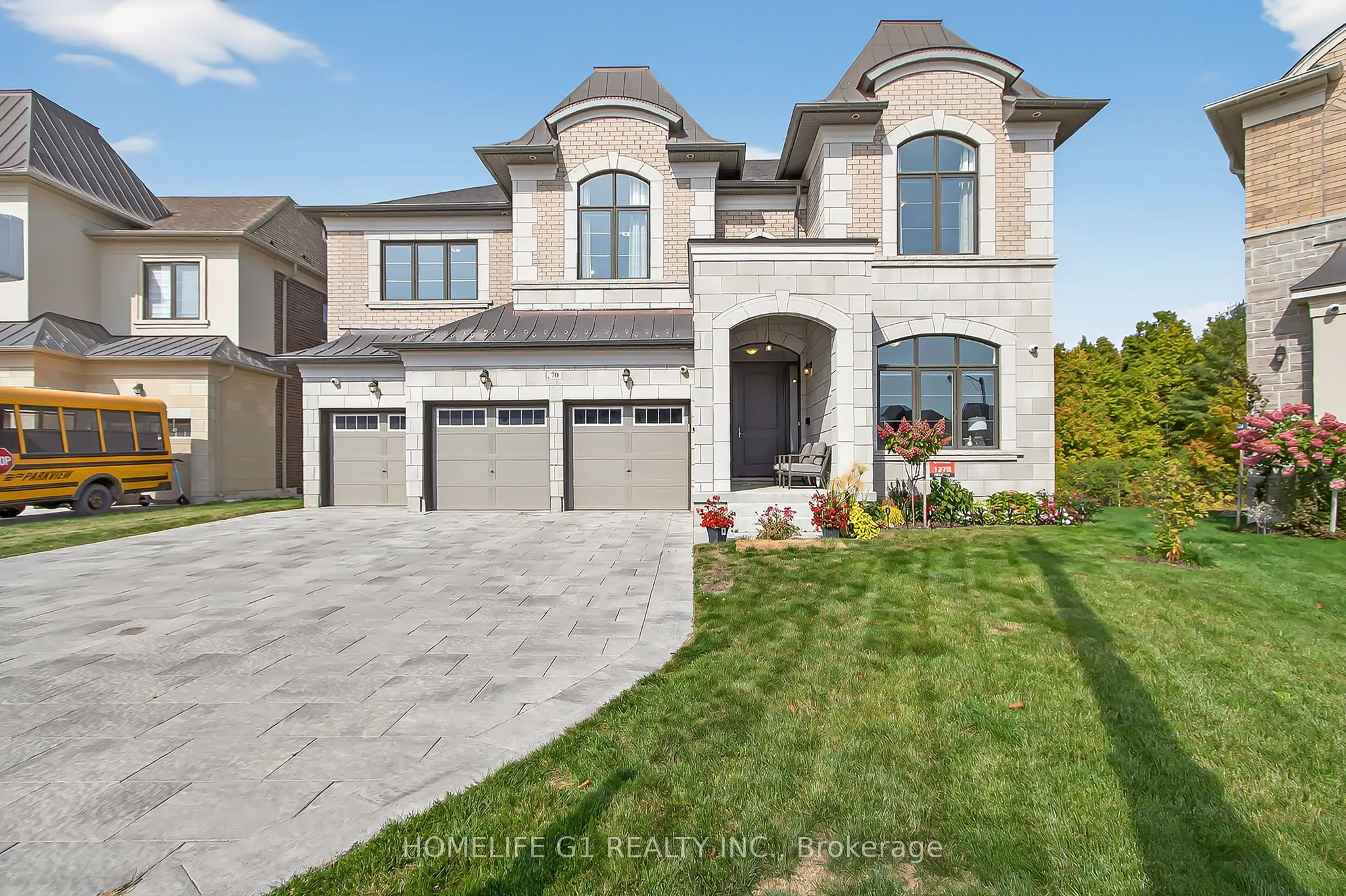 70 Appleyard Avenue