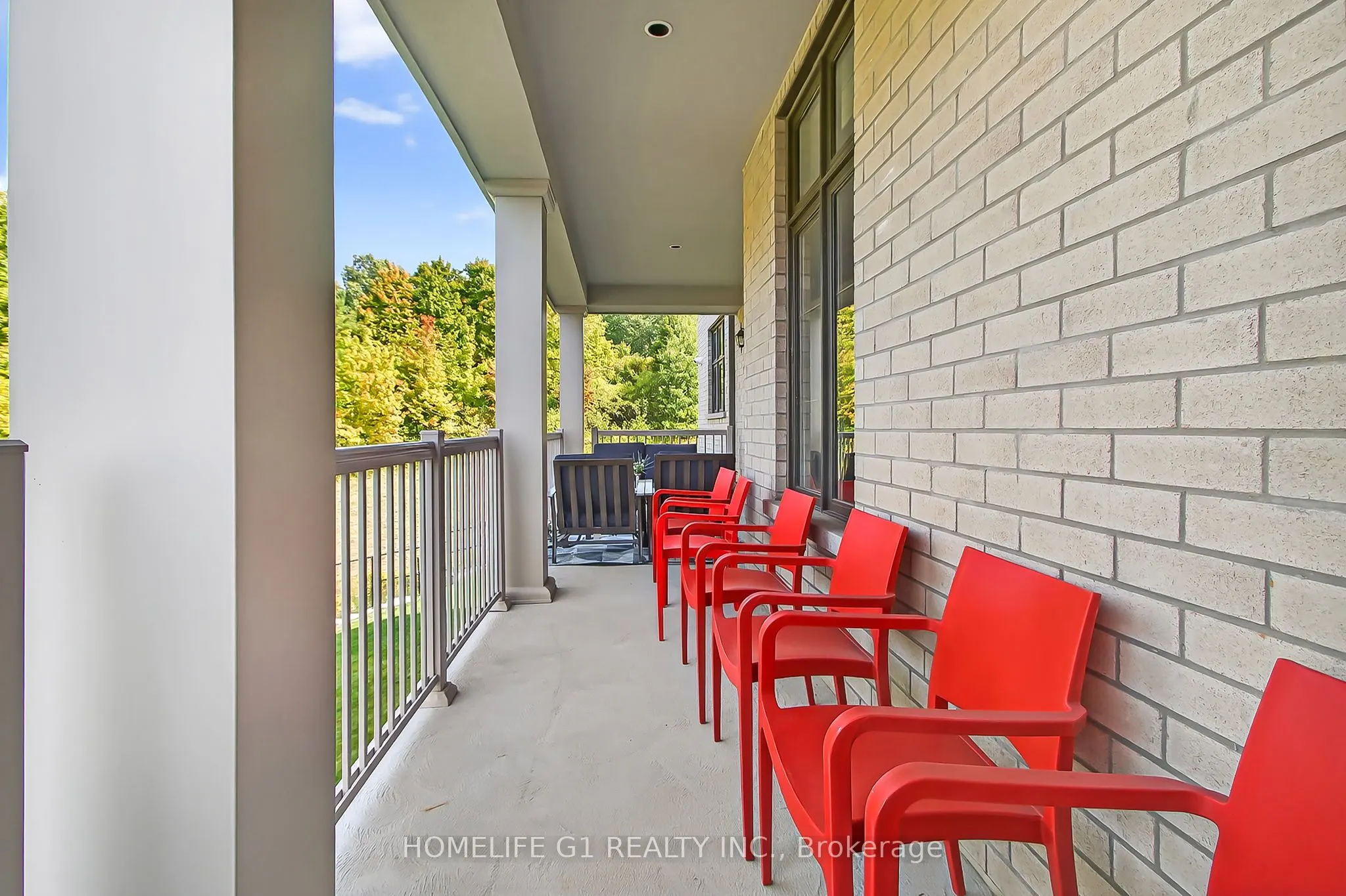 70 Appleyard Avenue