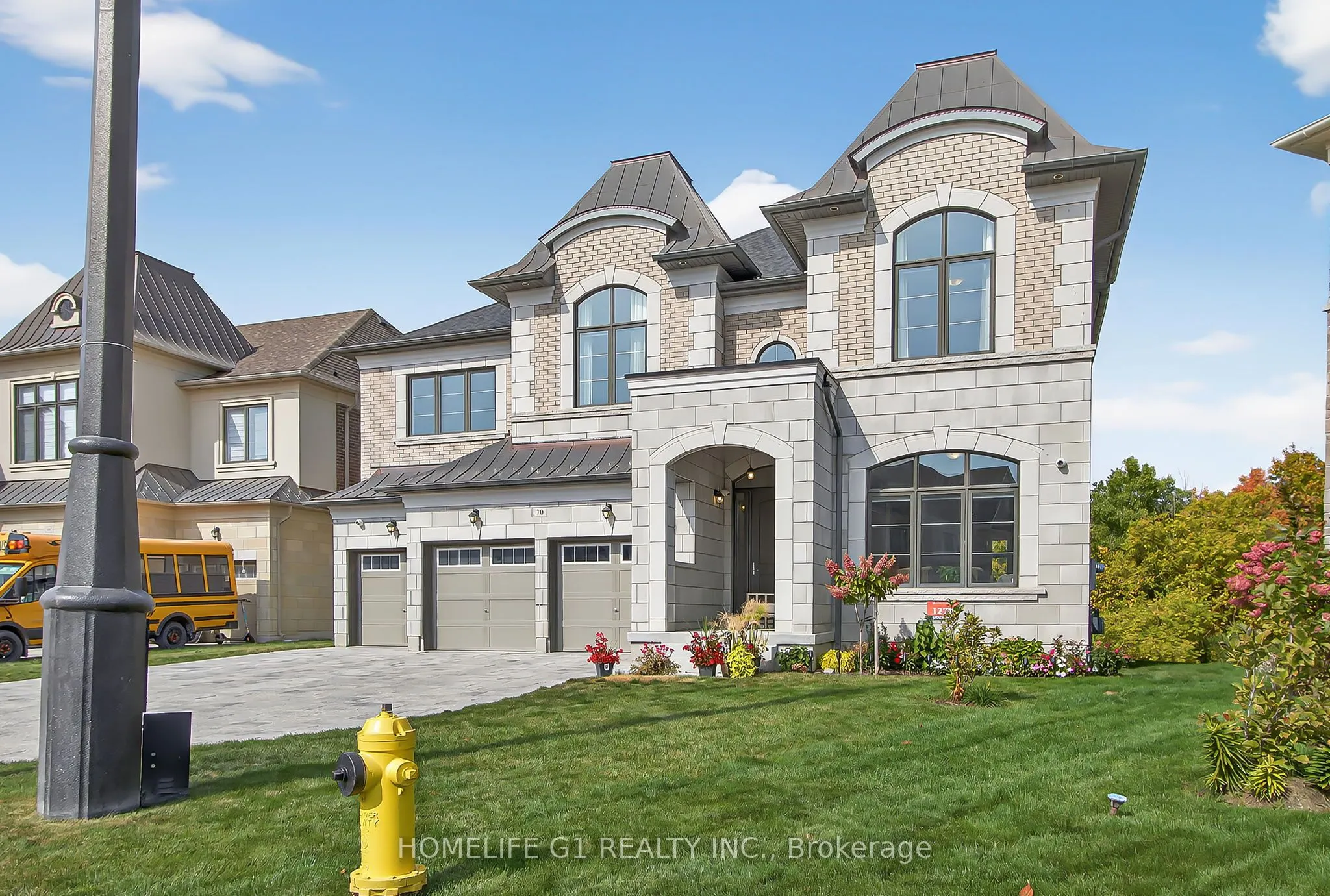 70 Appleyard Avenue