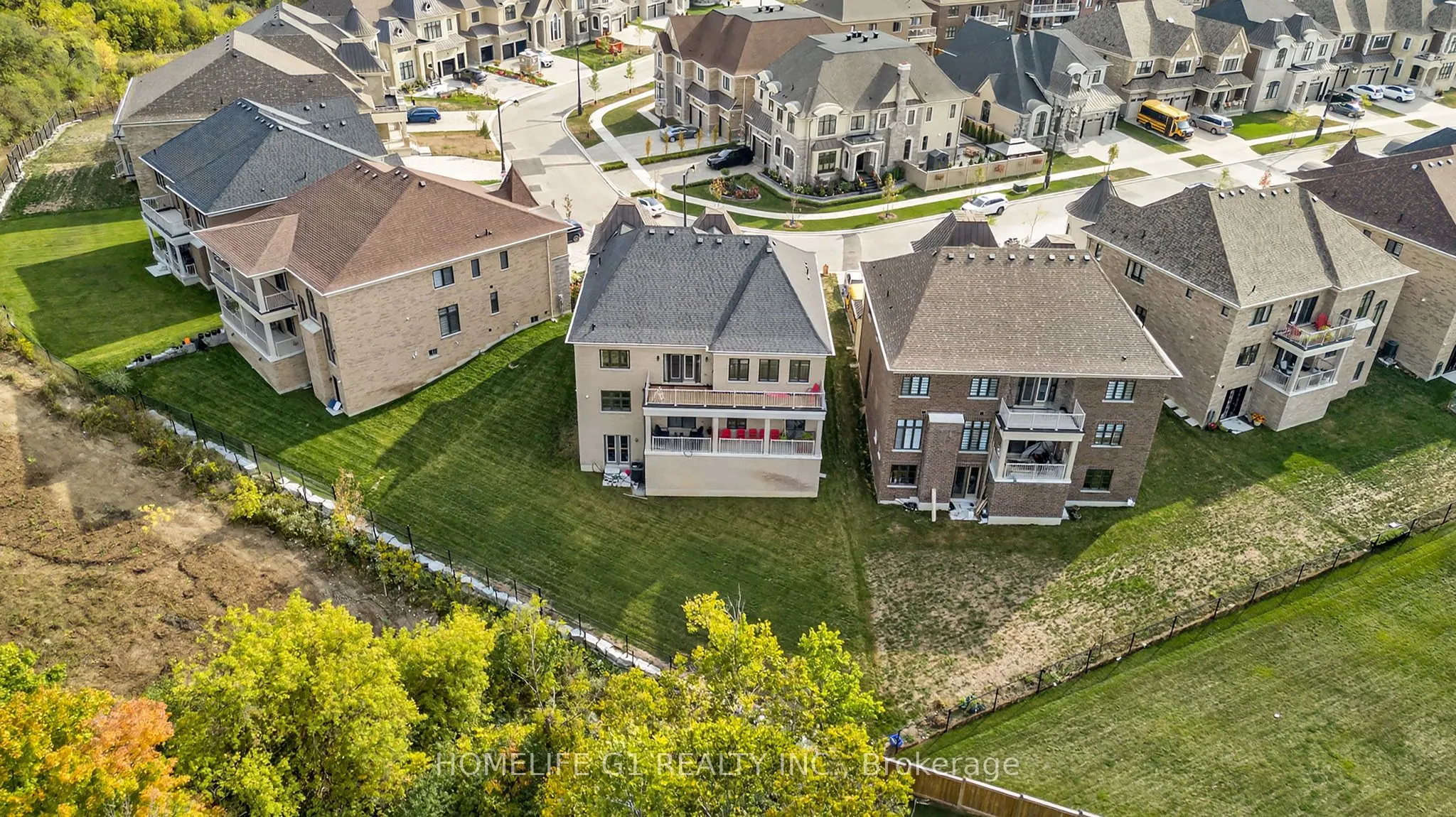 70 Appleyard Avenue