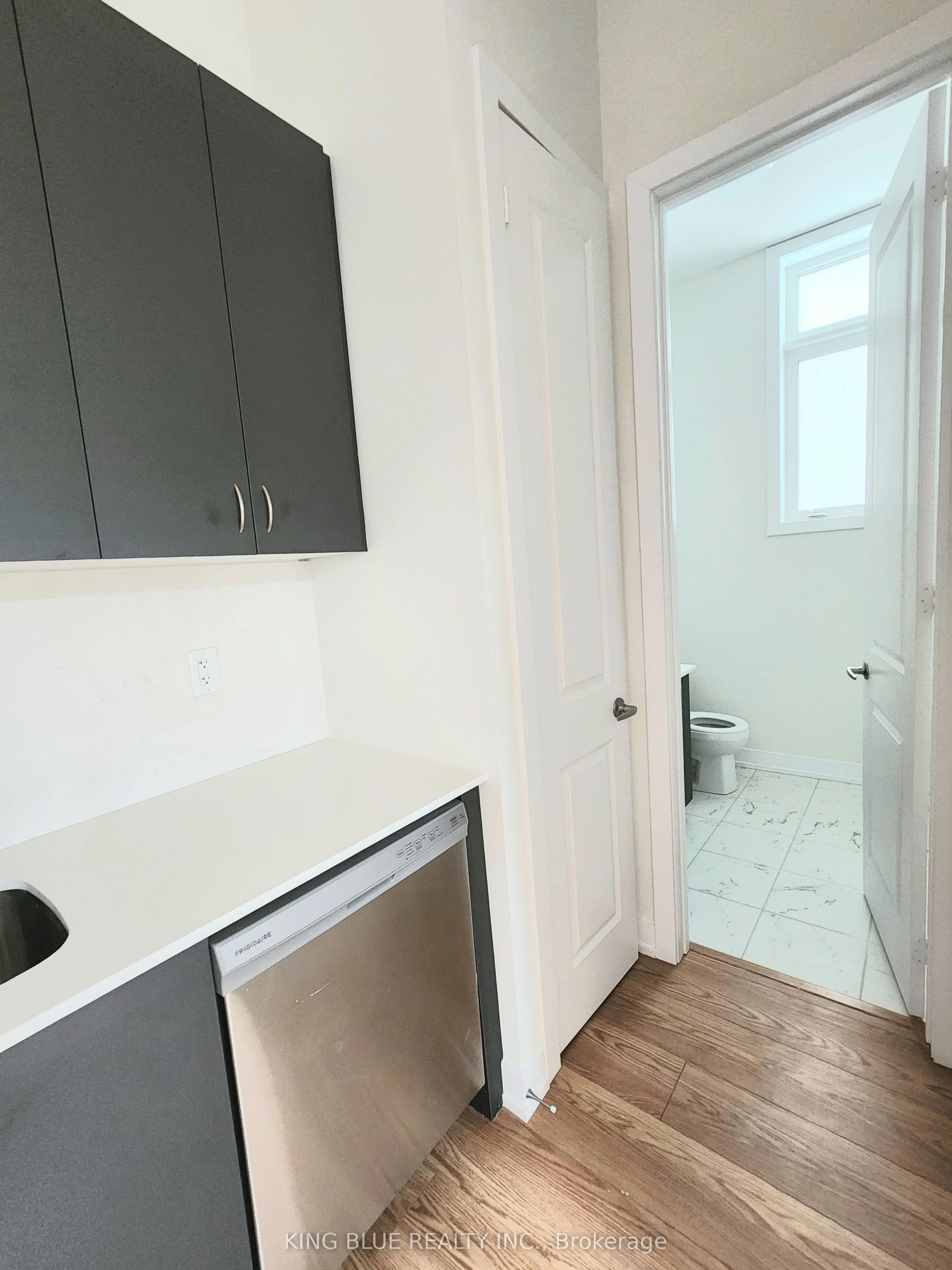597 Riverlands Avenue, #Coach House