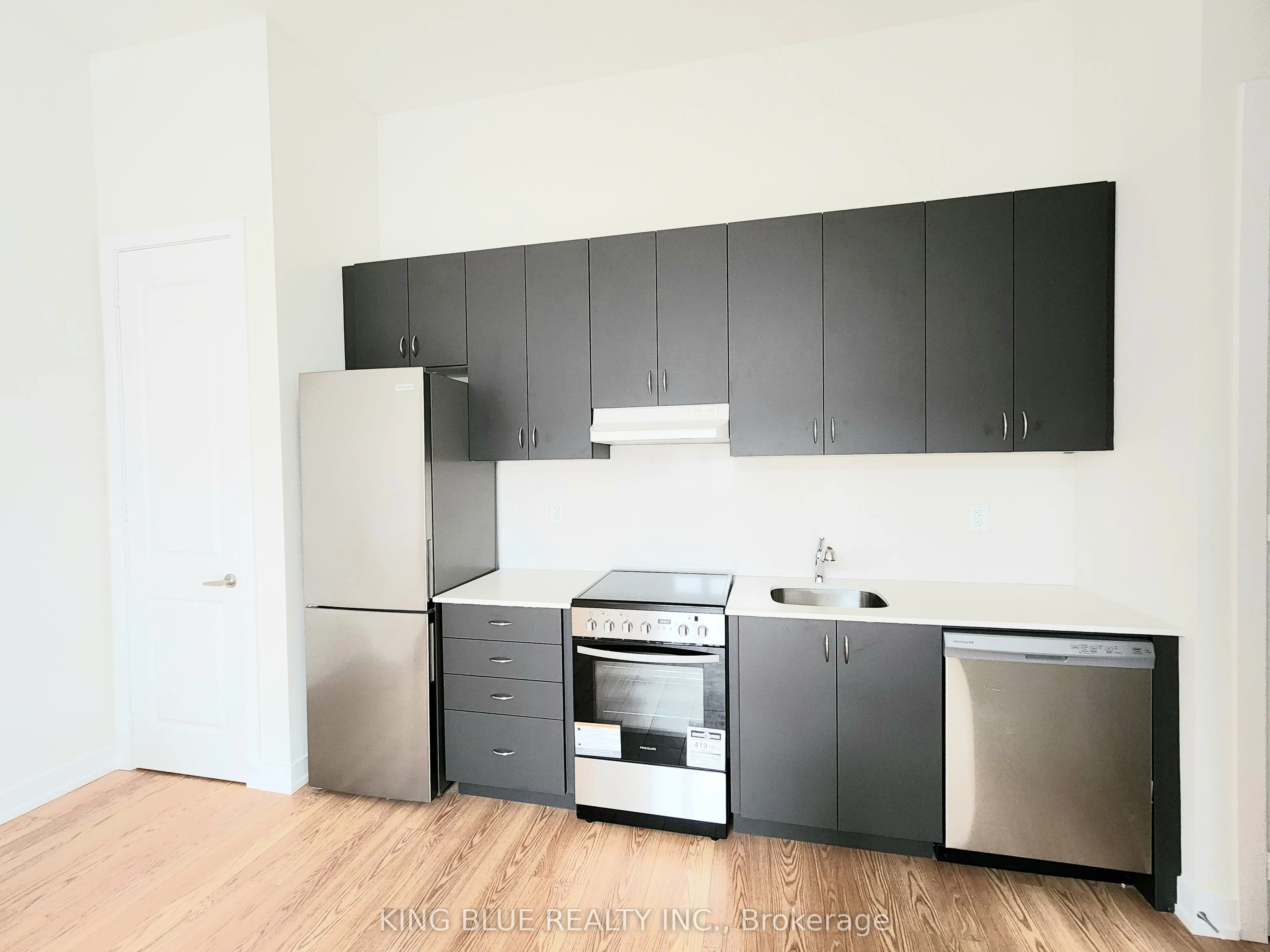 597 Riverlands Avenue, #Coach House