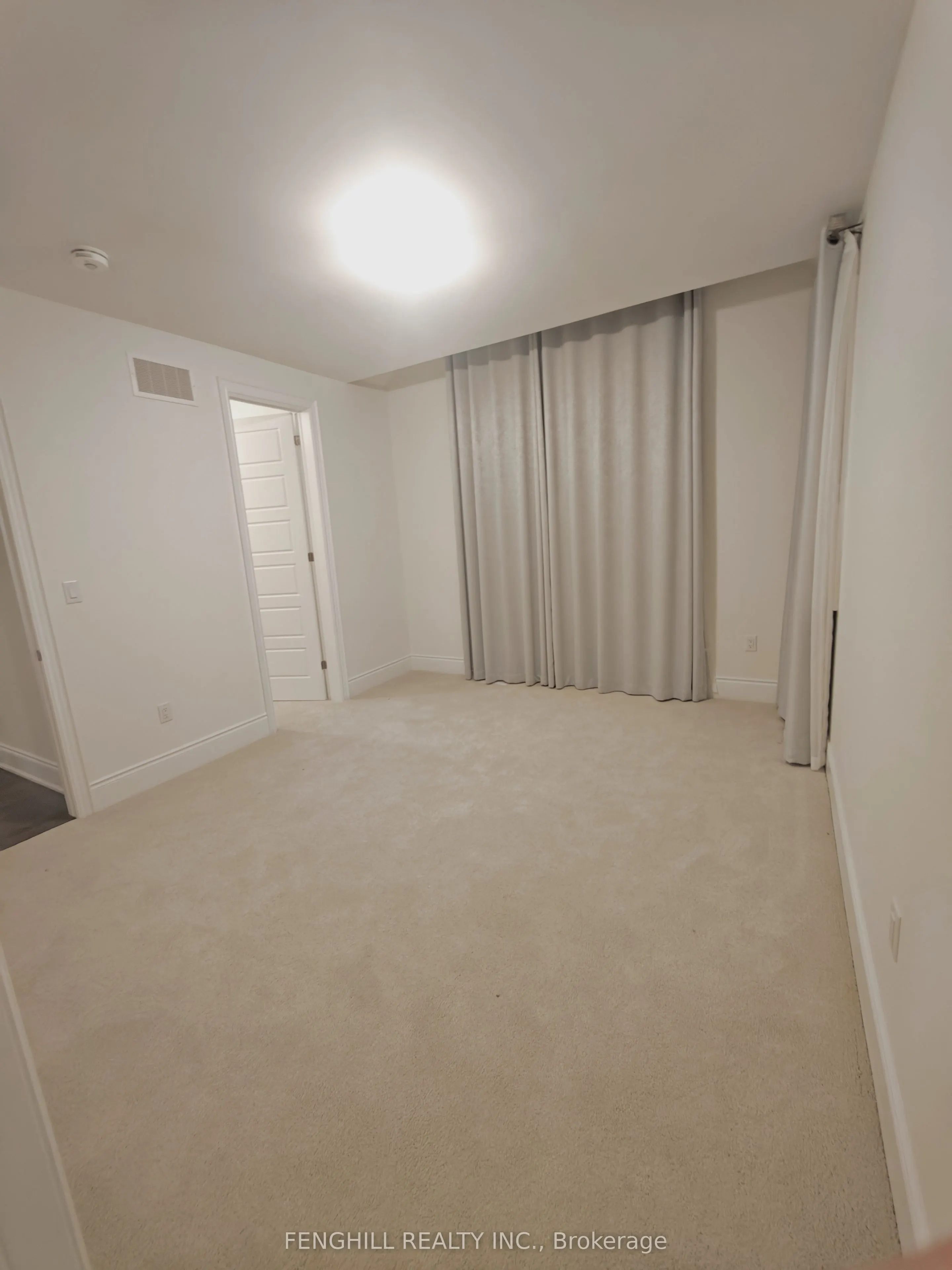 10 Elmers Lane