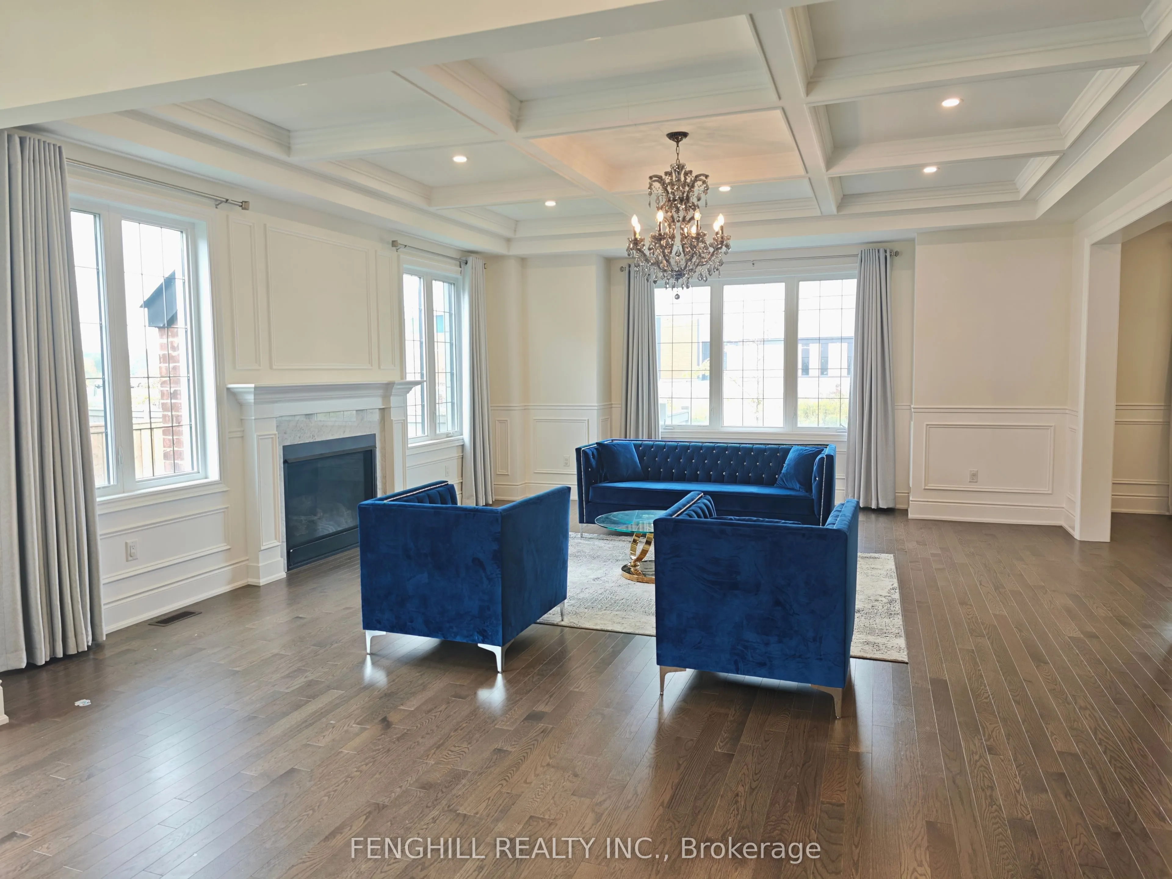 10 Elmers Lane