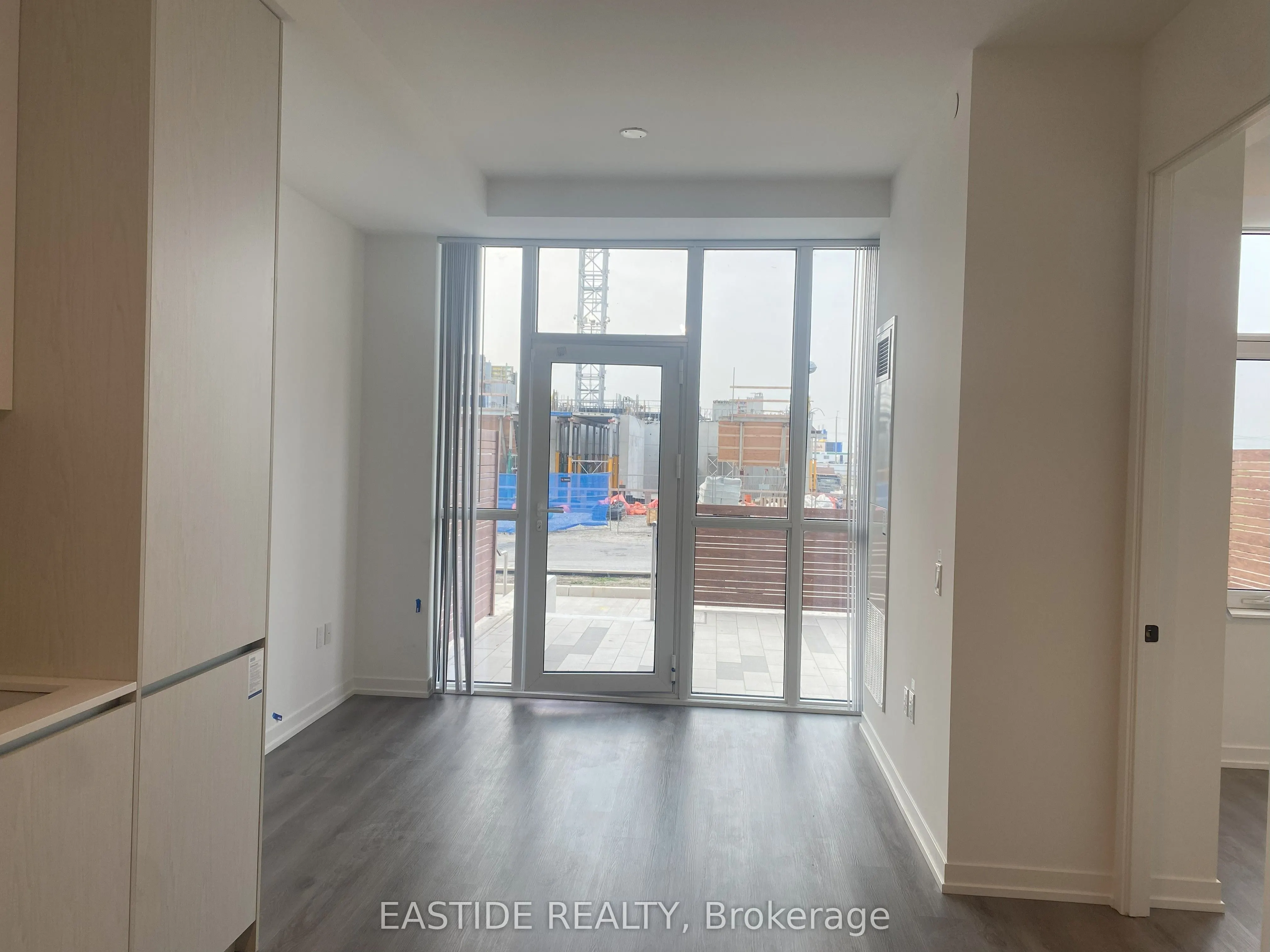 28 Interchange Way S, #109