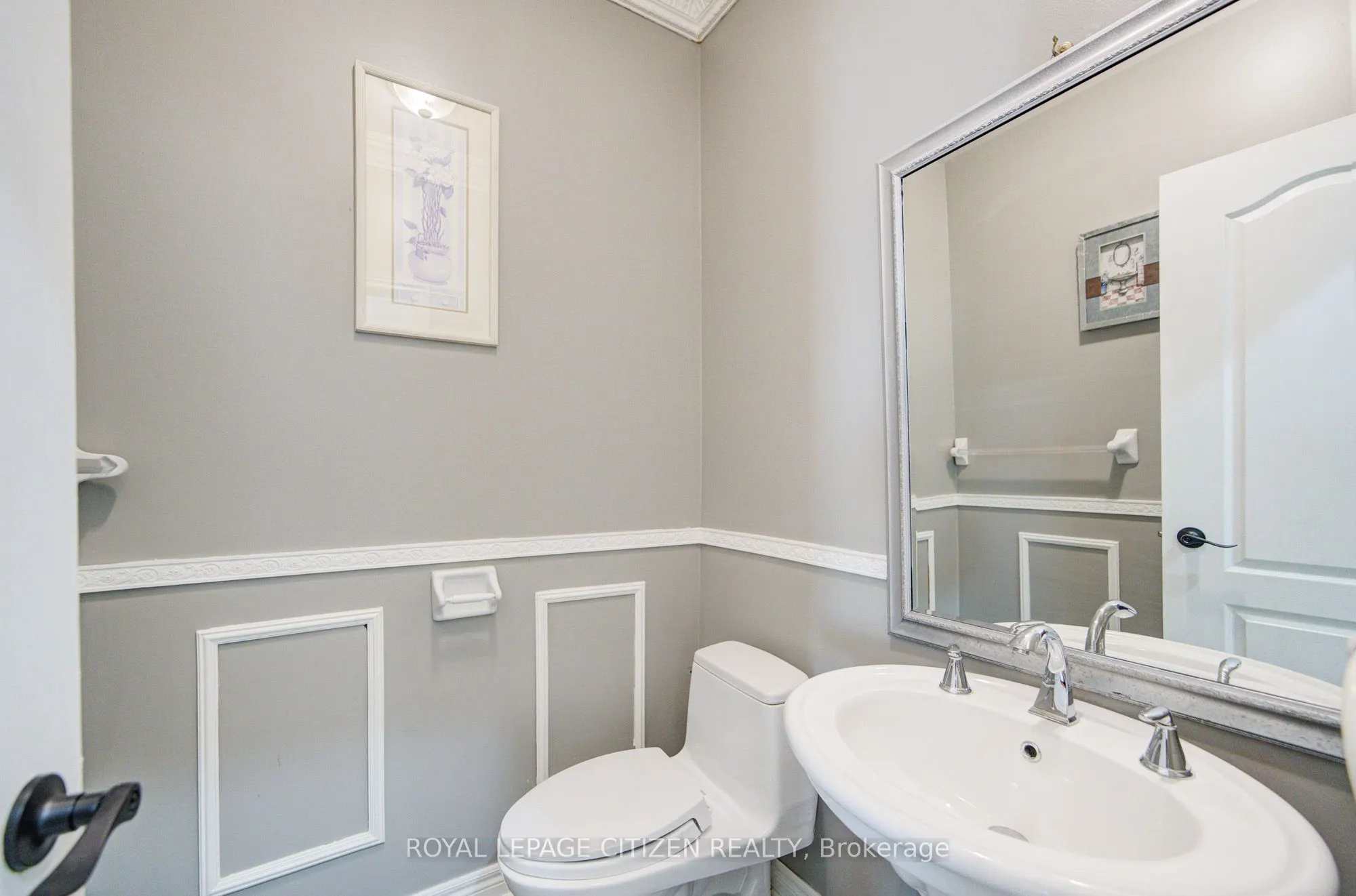 180 Kimber Crescent