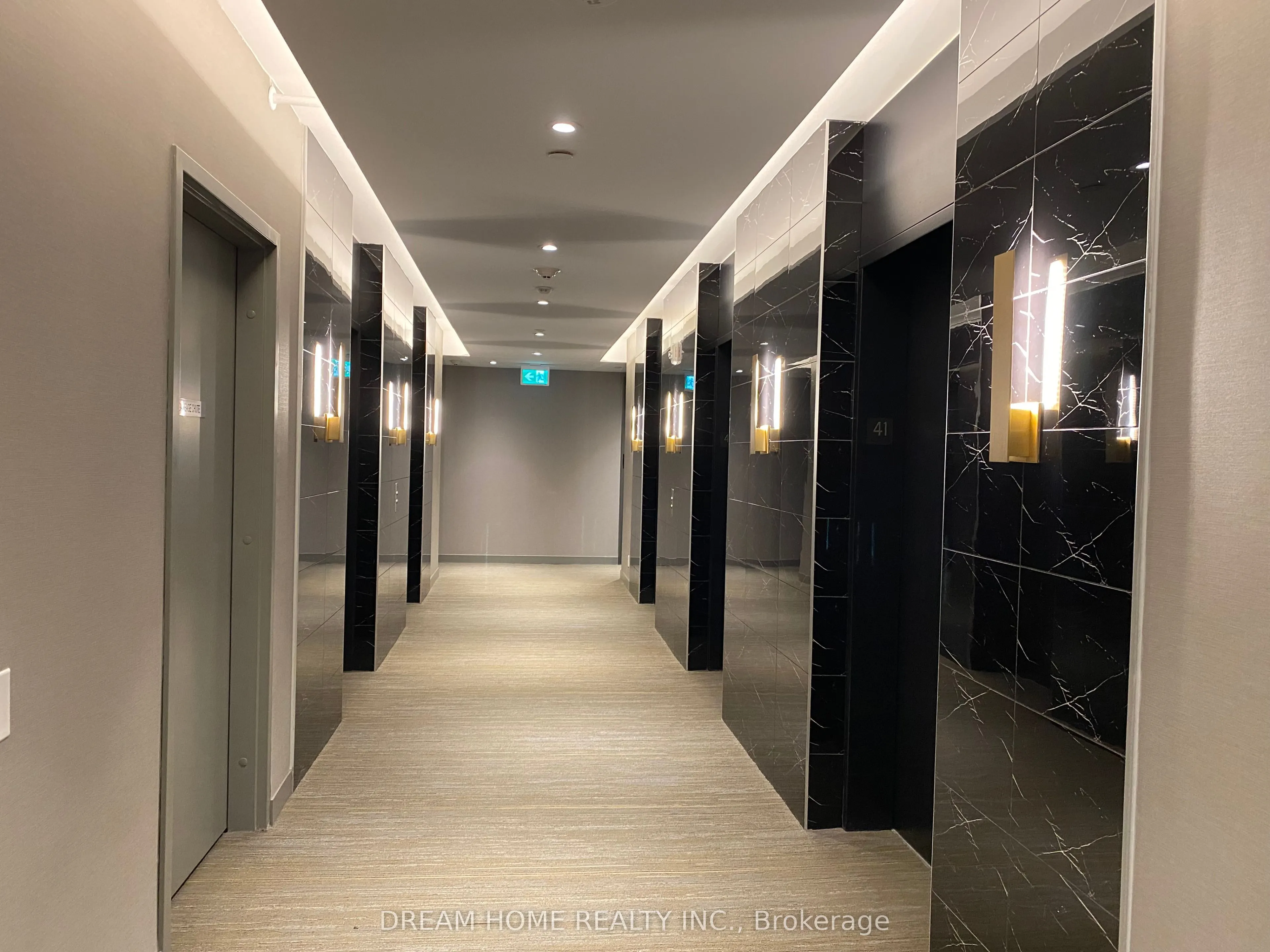 950 Portage Parkway, #2108
