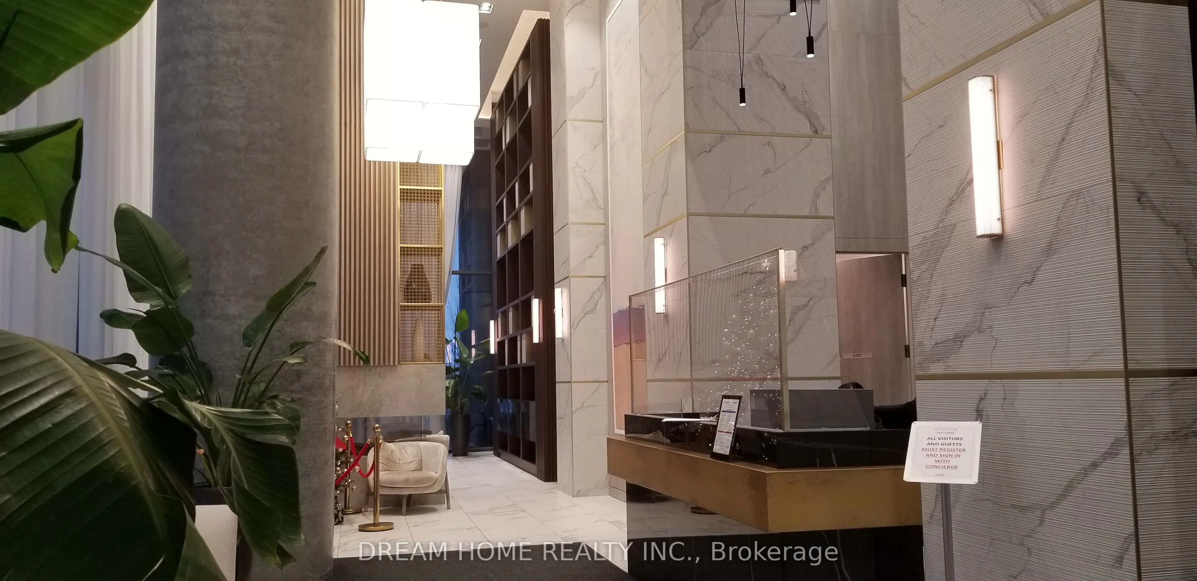 950 Portage Parkway, #2108