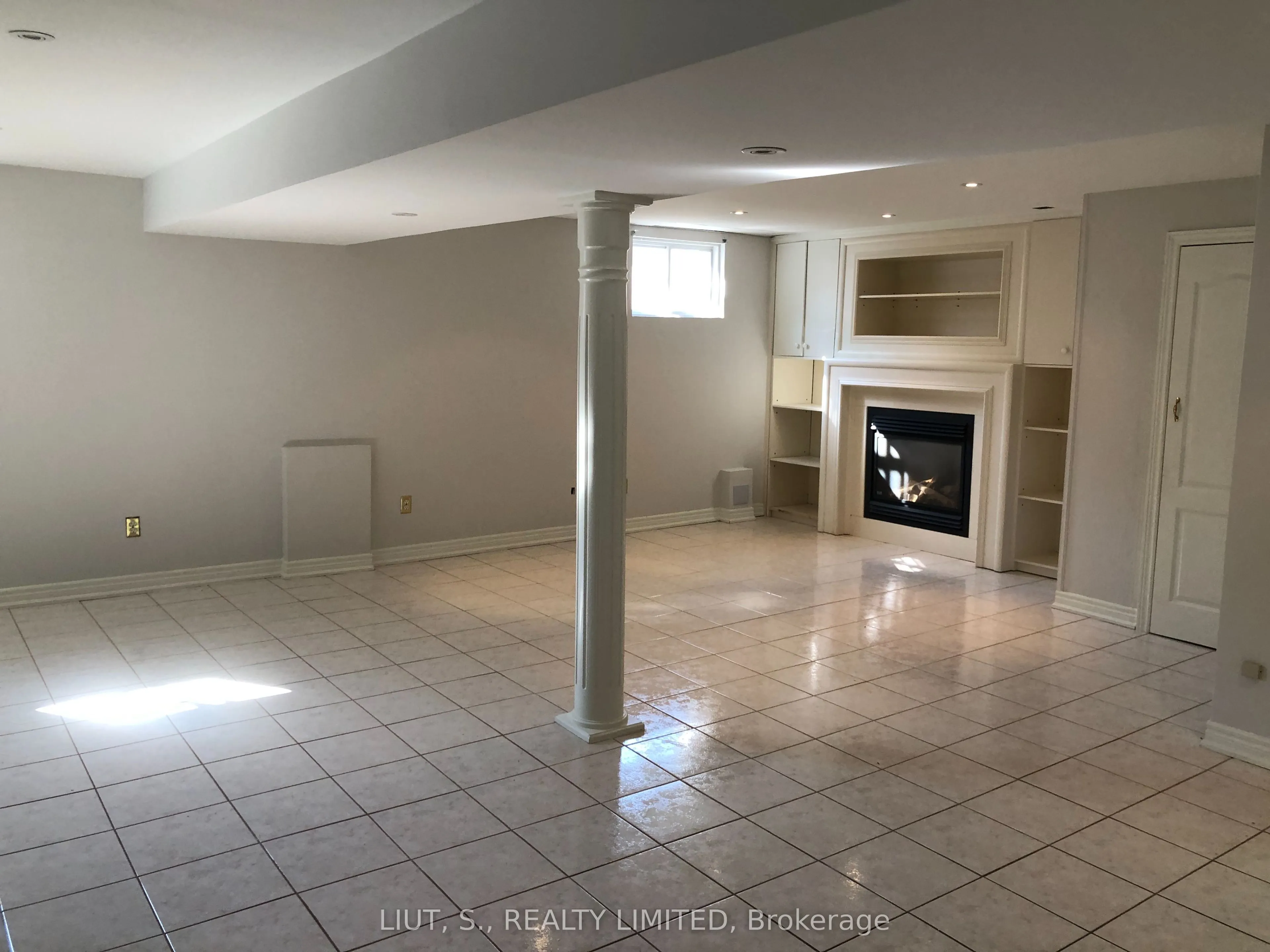 35 Monte Cristi Street