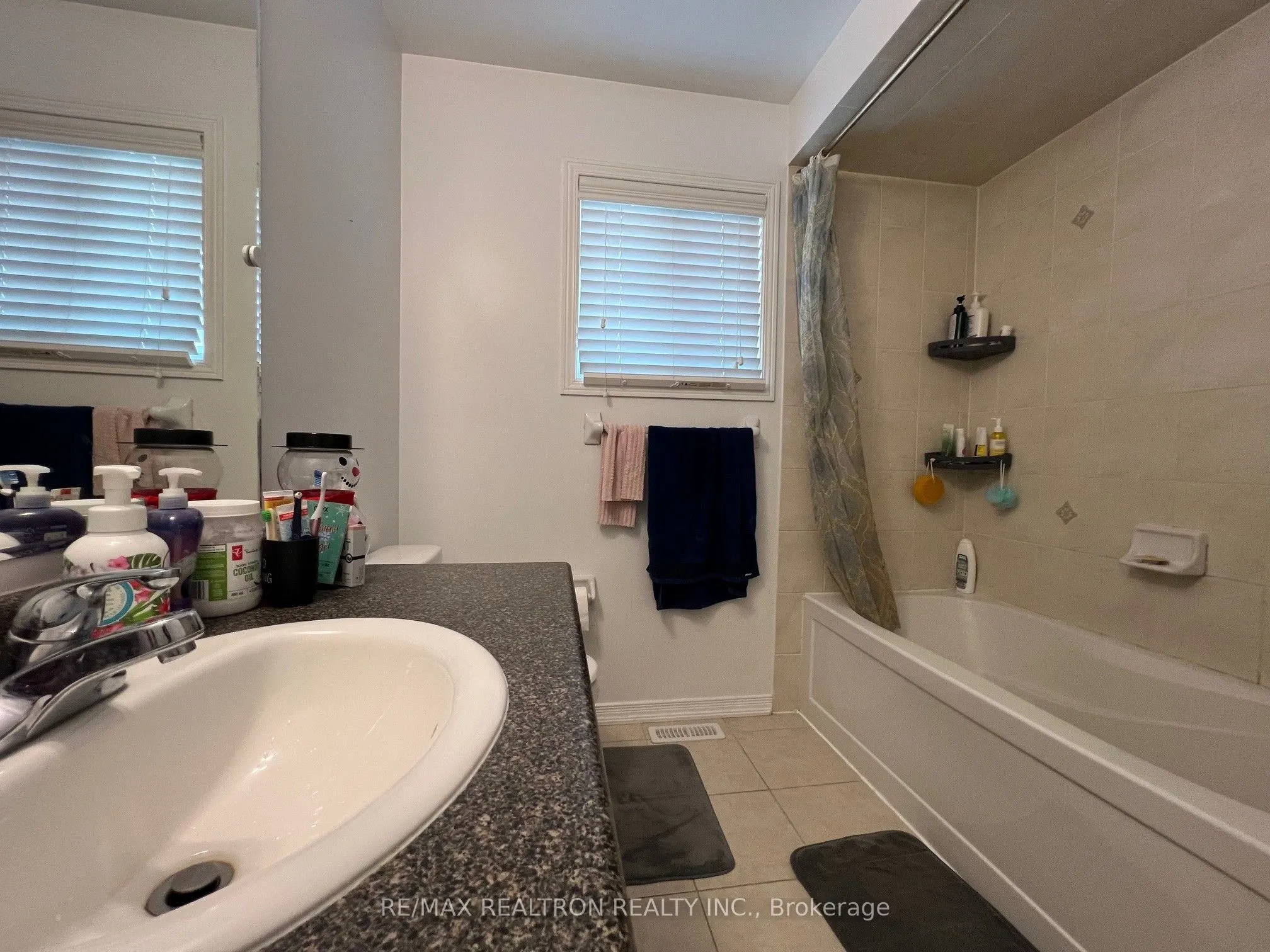 44 Lewis Honey Drive, ##Upper