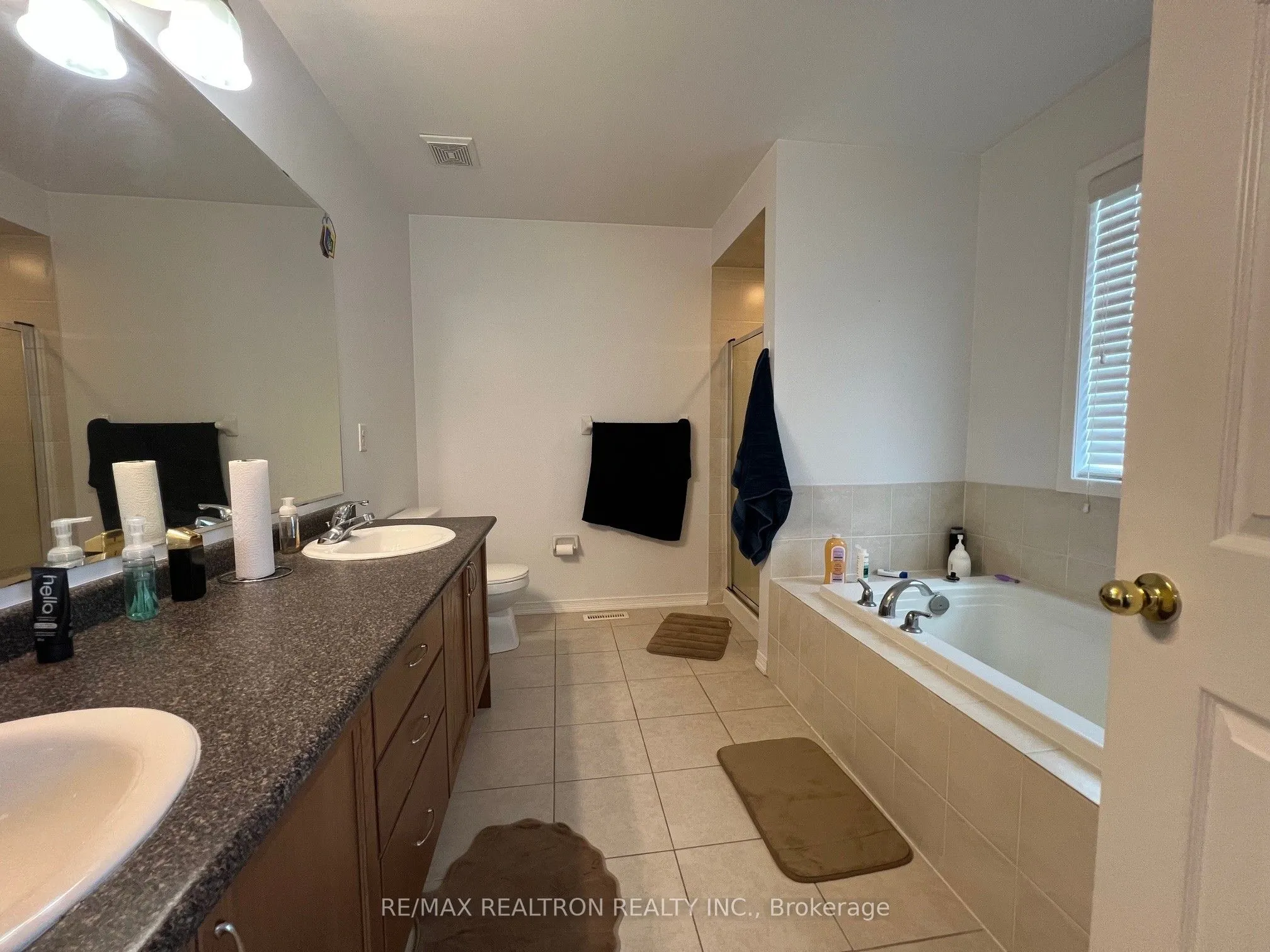 44 Lewis Honey Drive, ##Upper