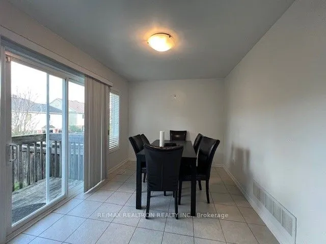 44 Lewis Honey Drive, ##Upper