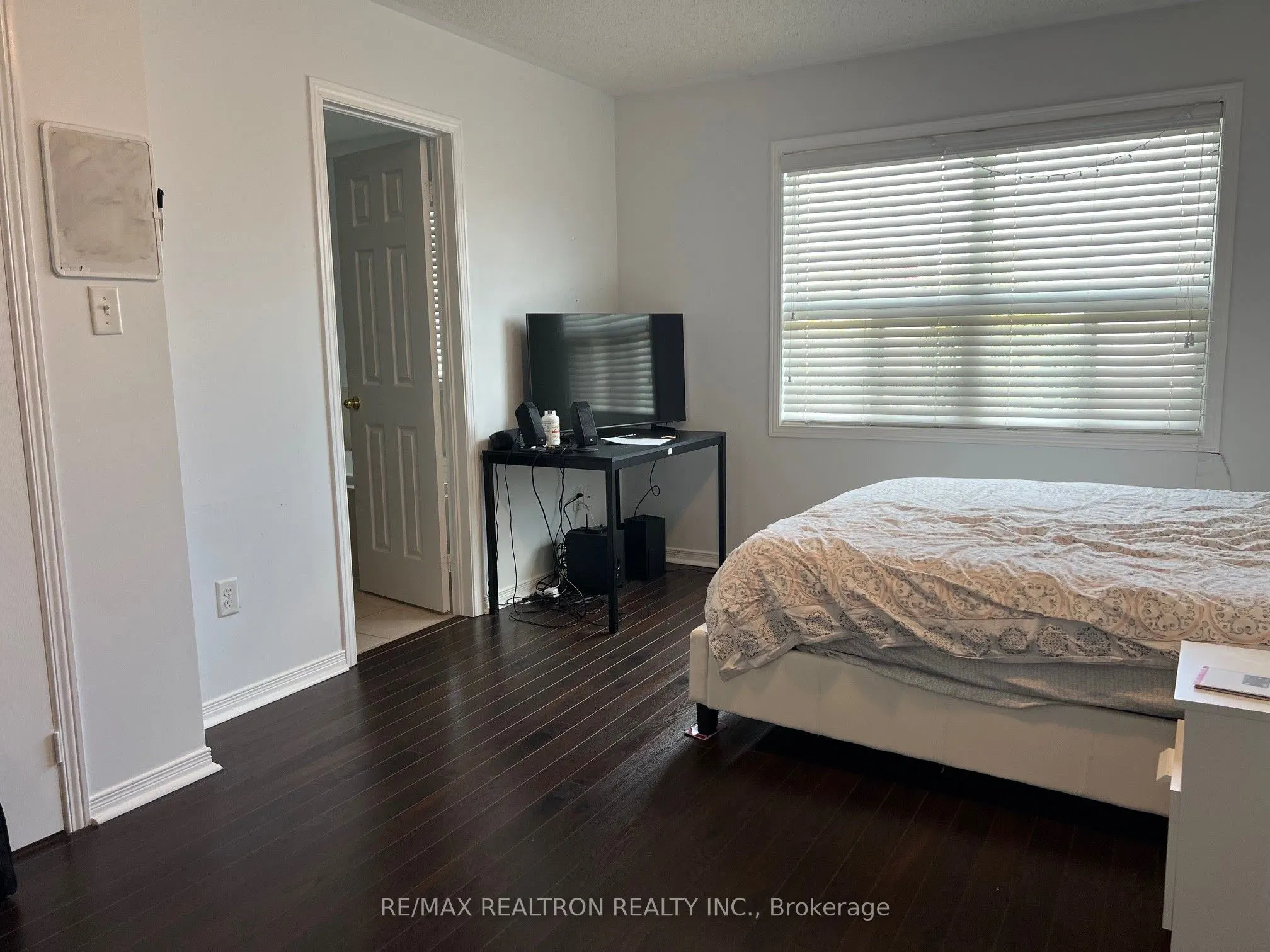 44 Lewis Honey Drive, ##Upper