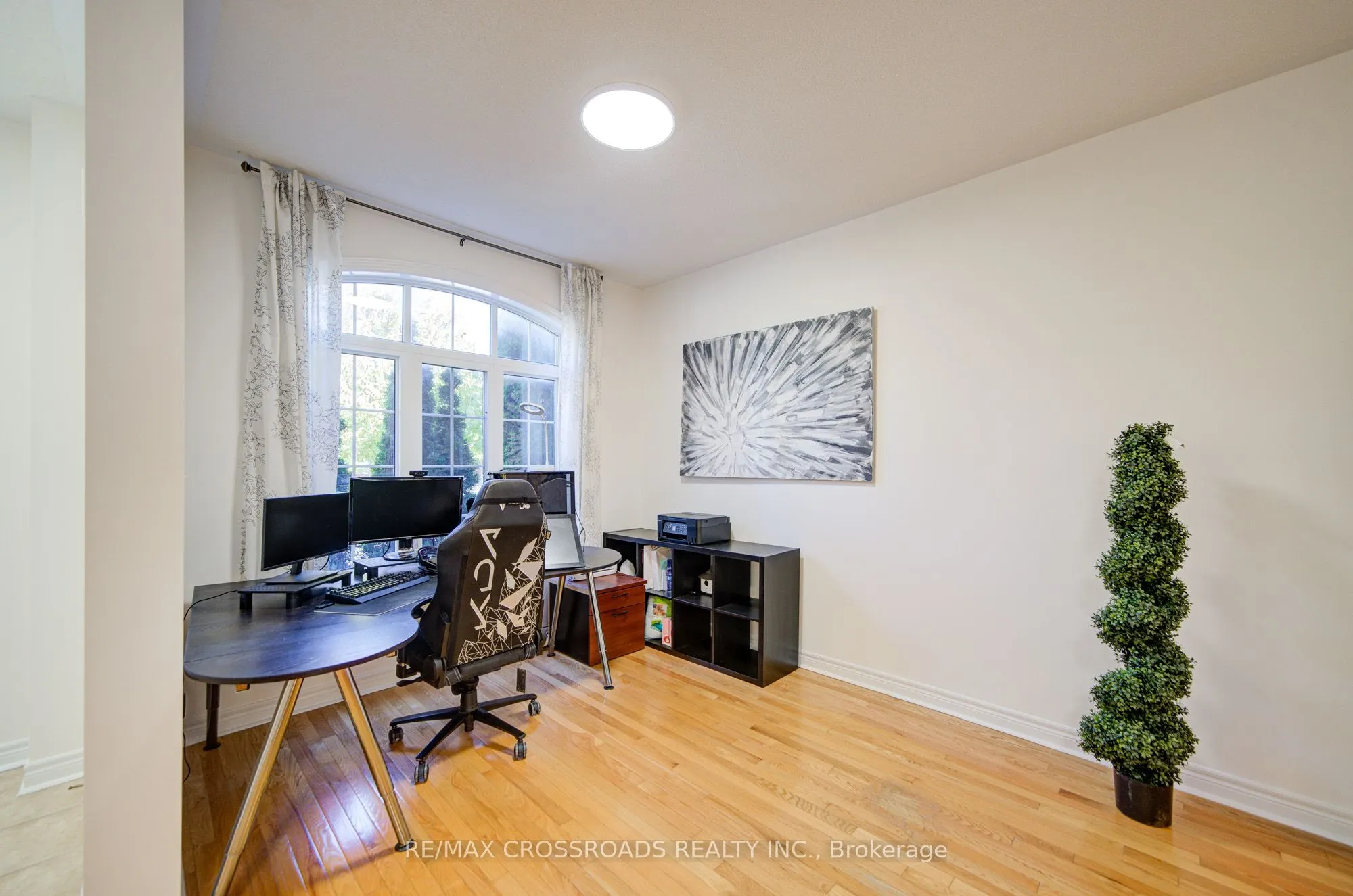 85 Shady Oaks Avenue