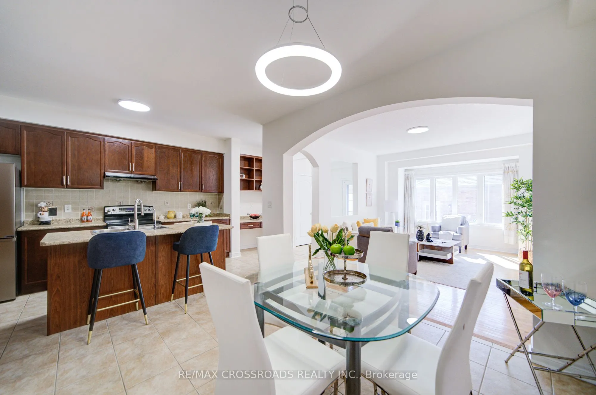 85 Shady Oaks Avenue