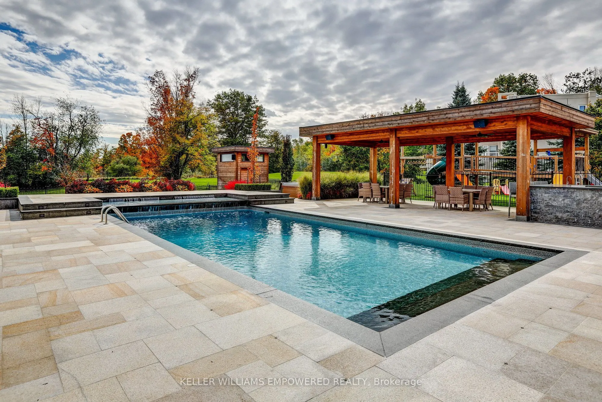 17 Dew Drop Court