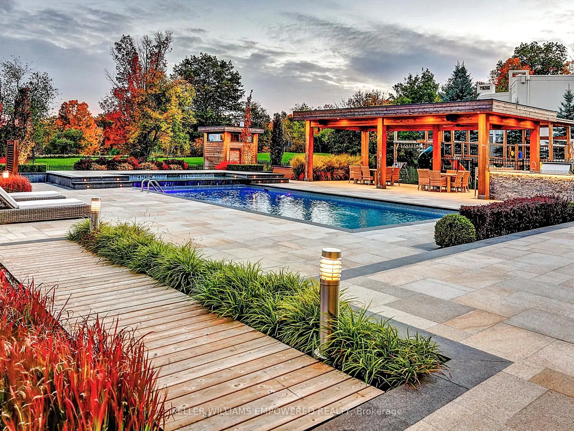 17 Dew Drop Court