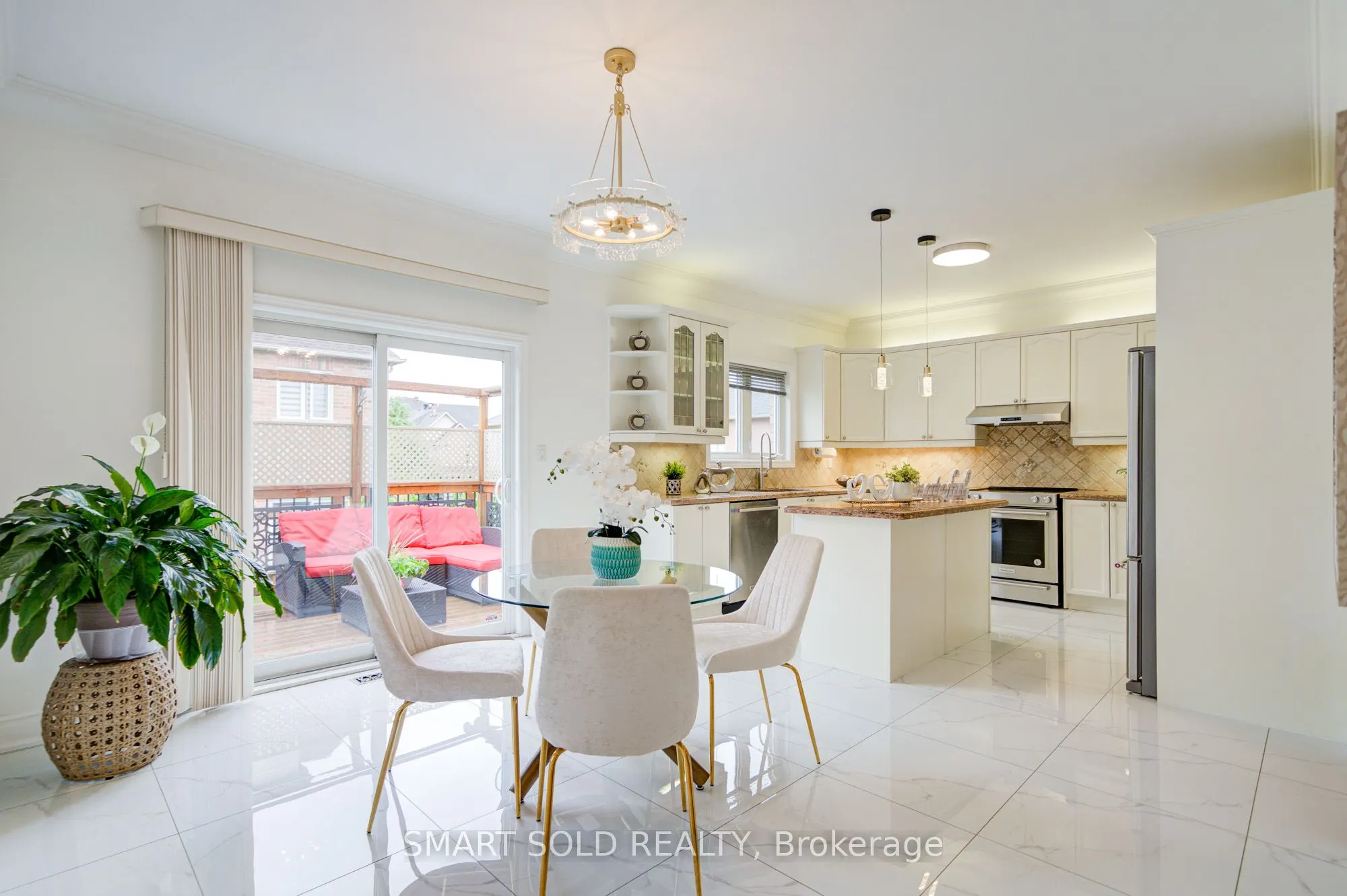 78 Foxwood Road