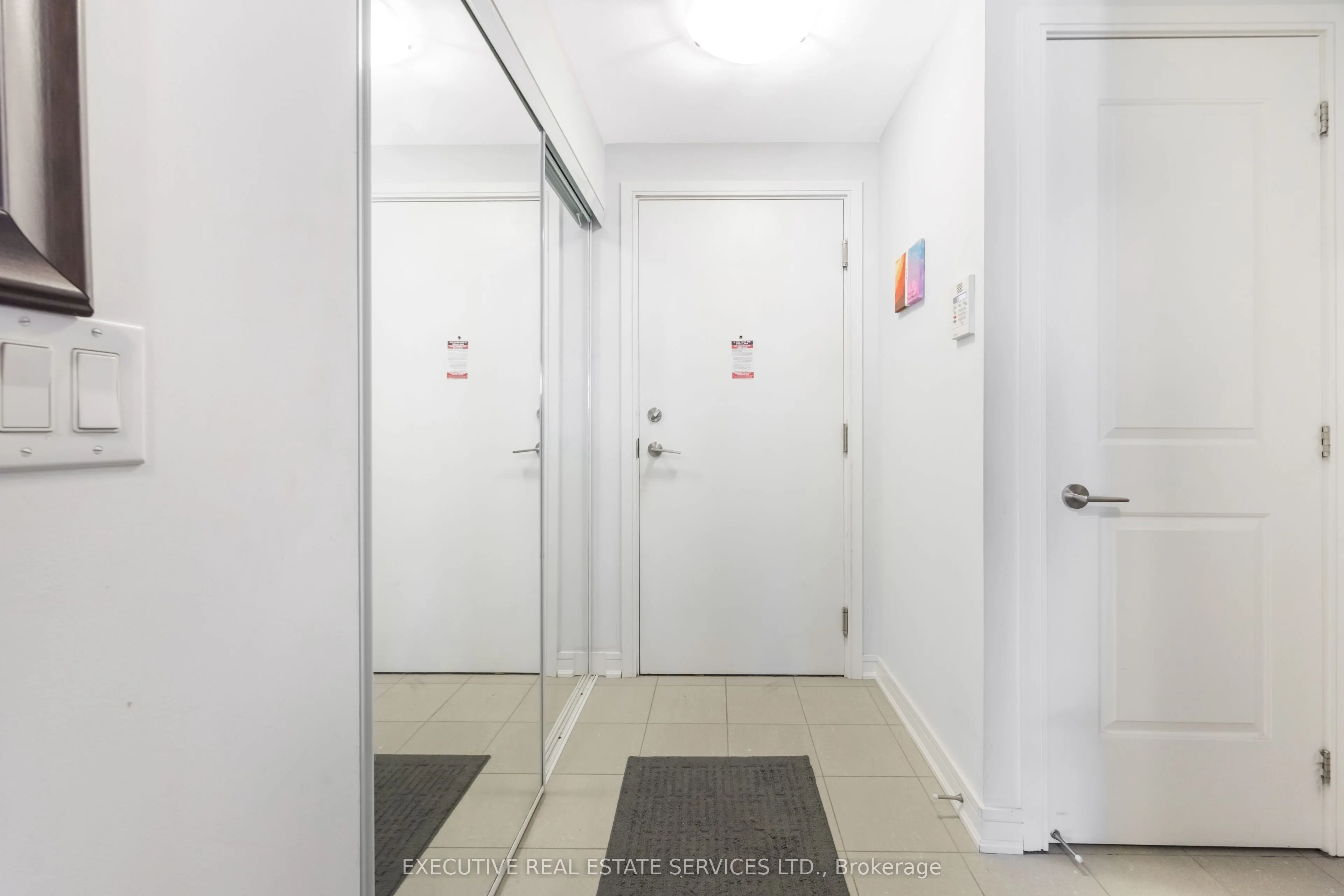 9191 Yonge Street SW, ##608