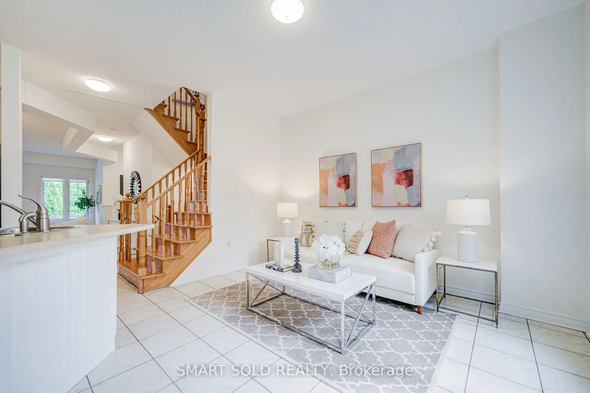 4 Thornhill Woods Drive