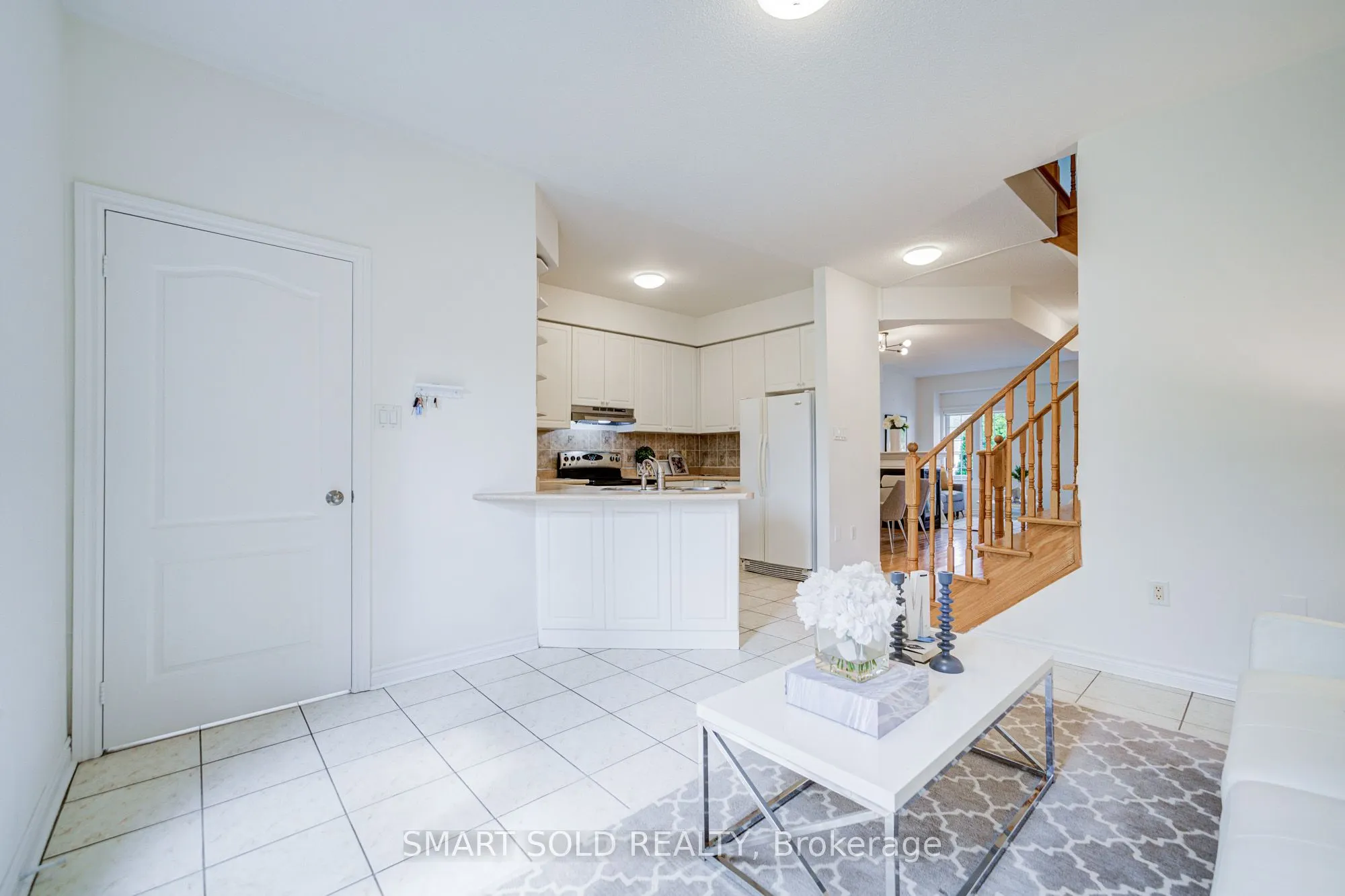 4 Thornhill Woods Drive