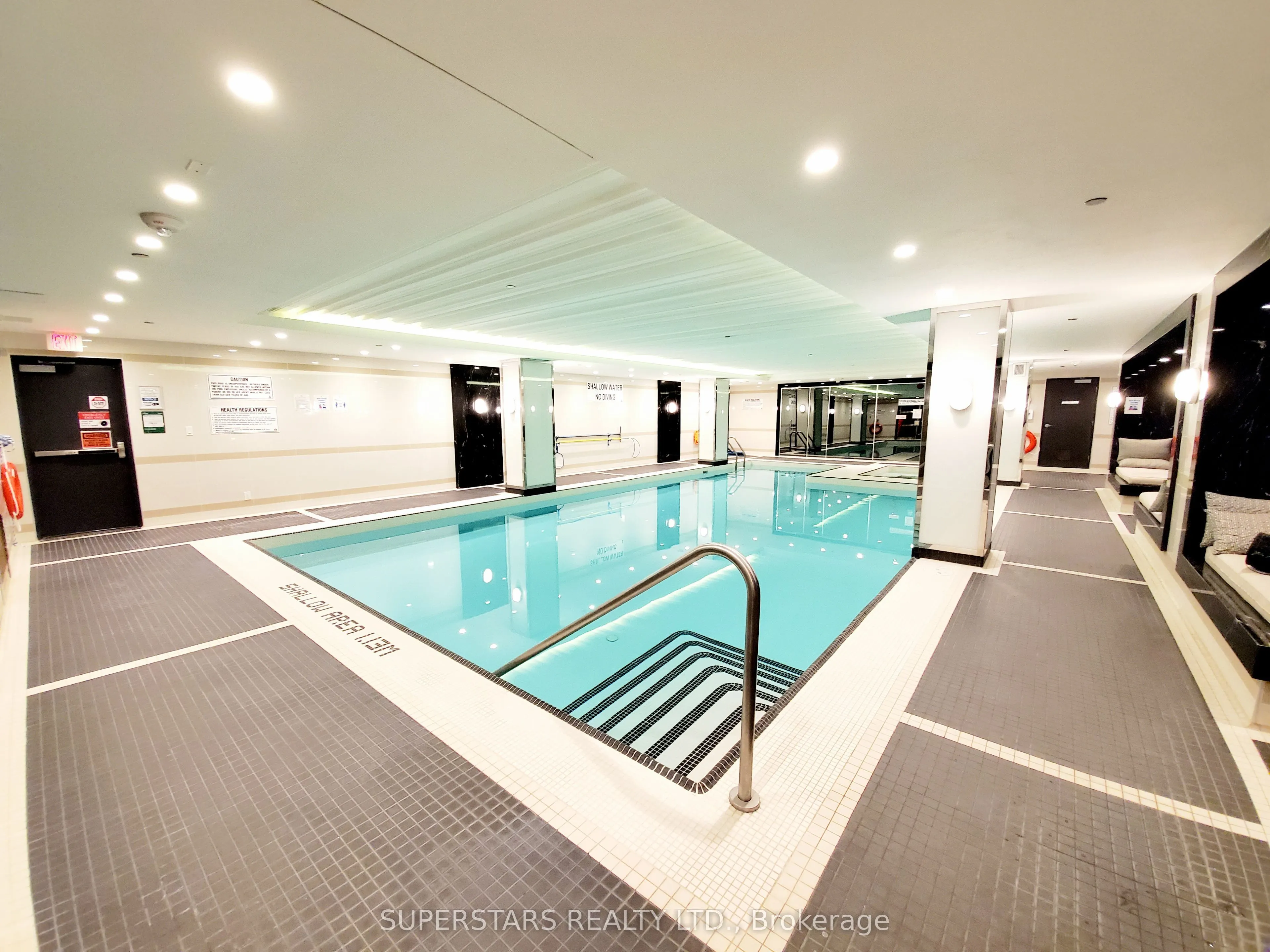 9471 Yonge Street, #1608