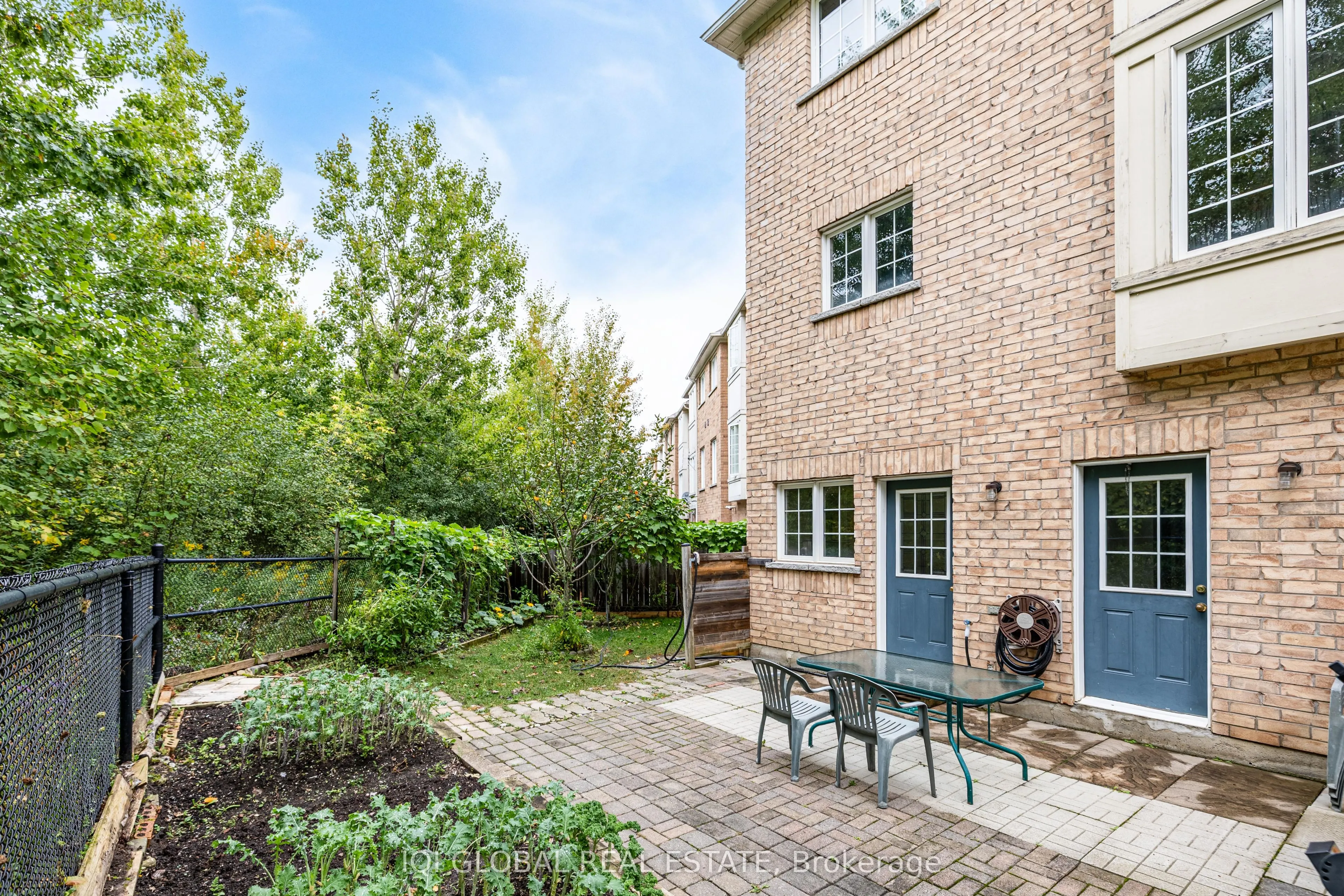 15 Old Colony Road, #51