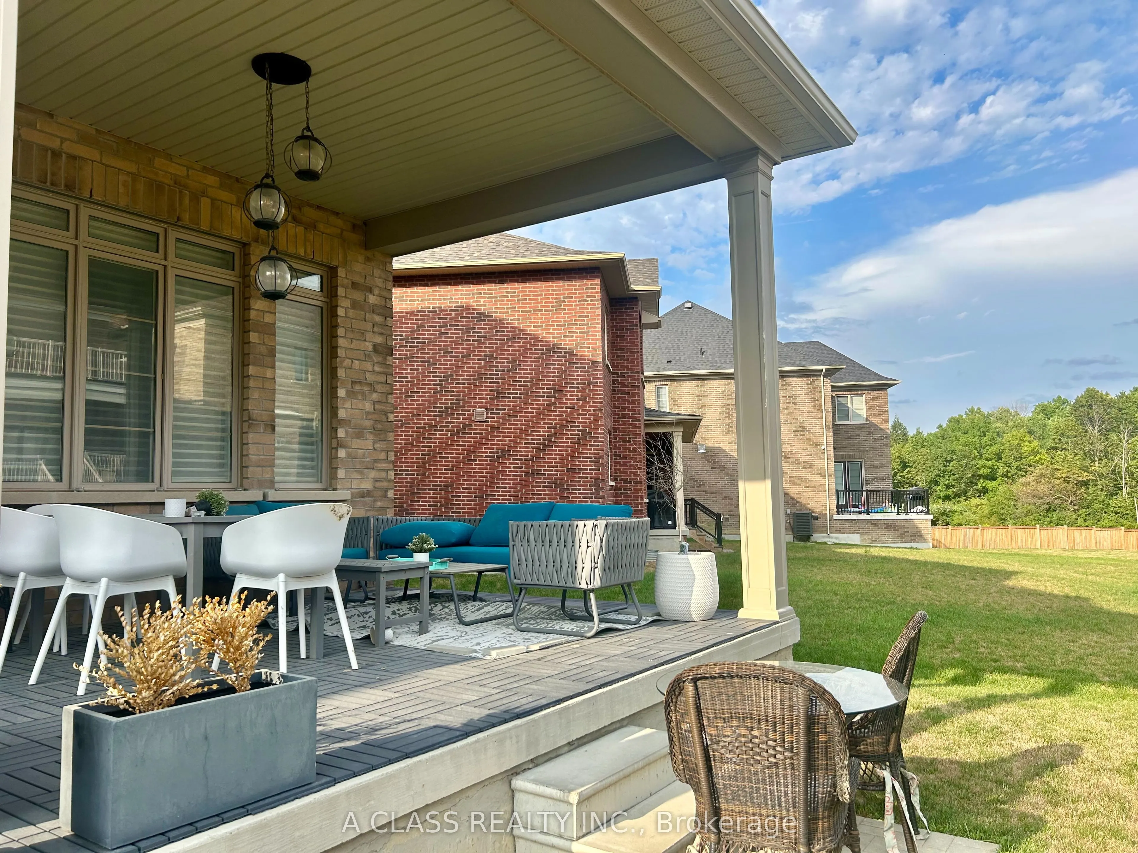 57 Rolling Green Court
