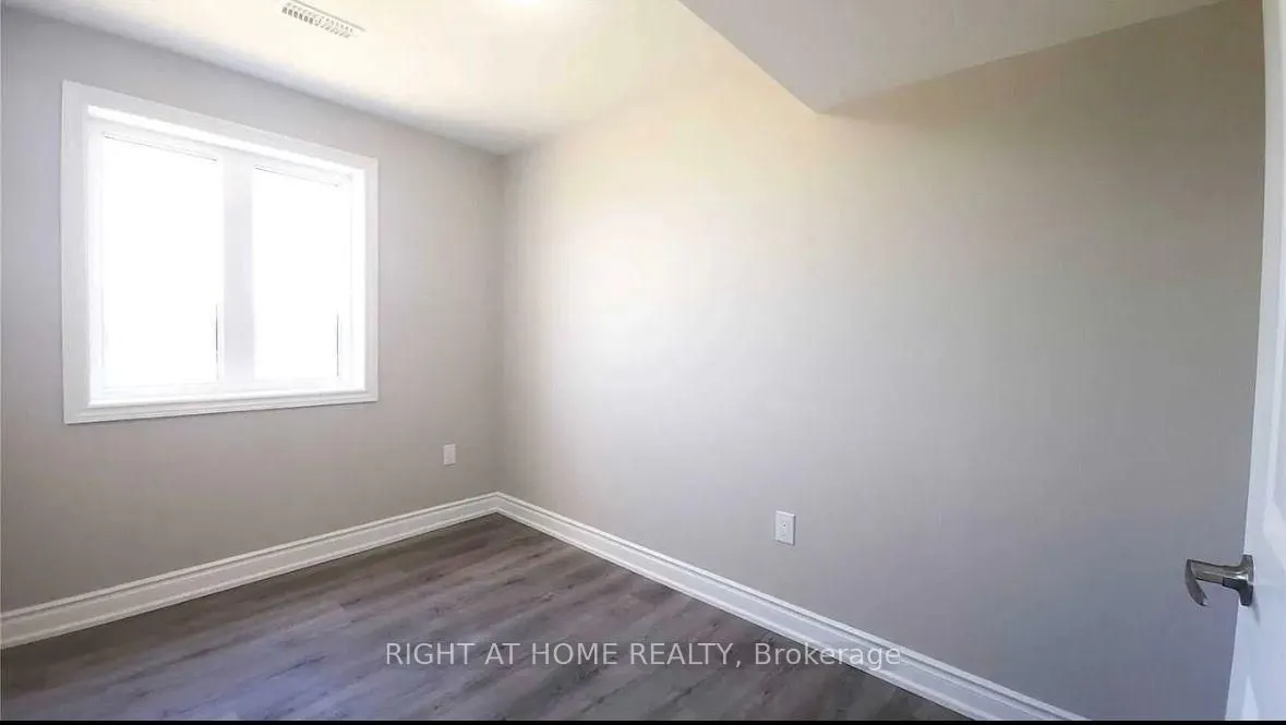 172 Boundary Boulevard, #Basement